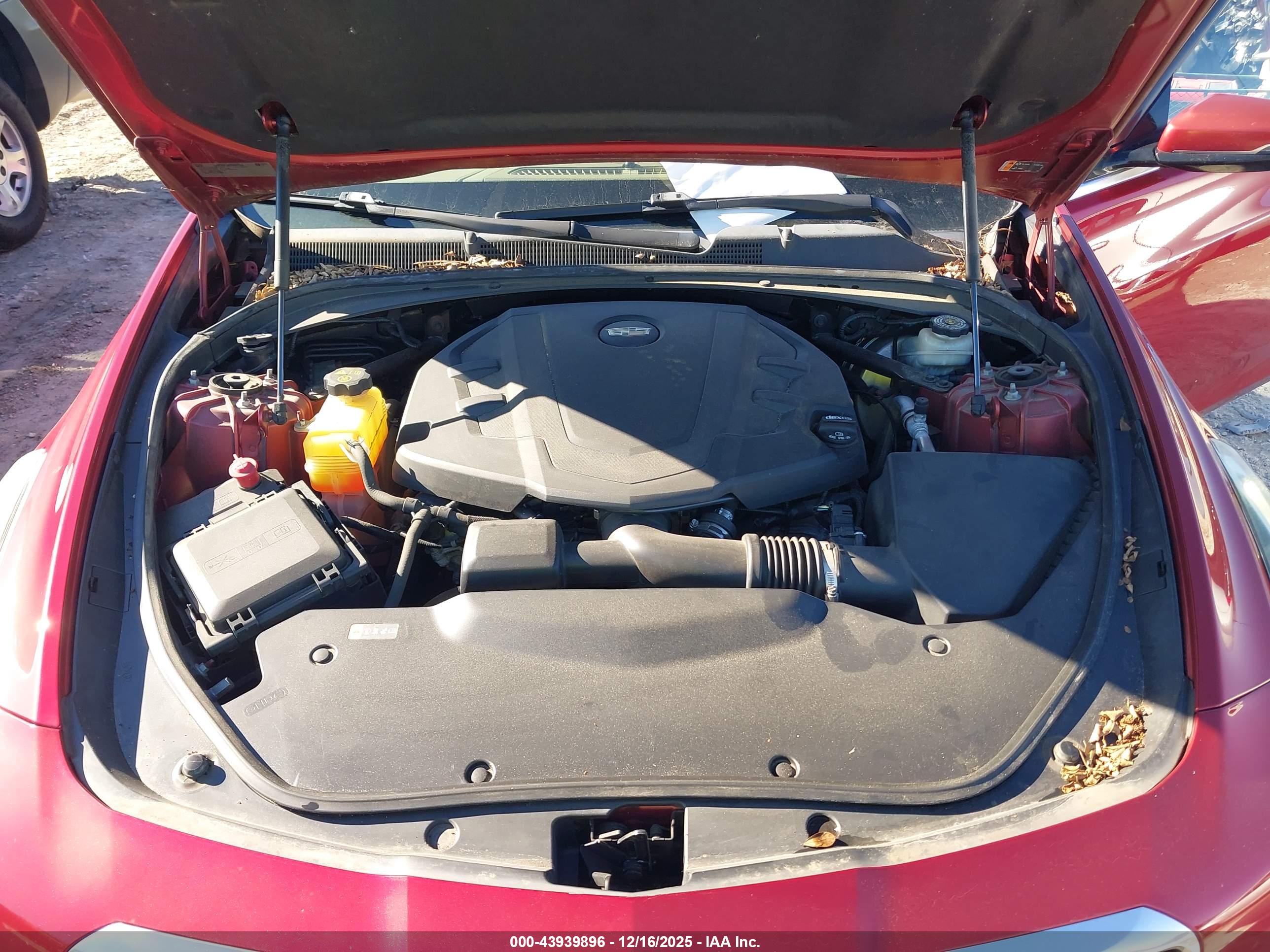 CADILLAC CTS image 10