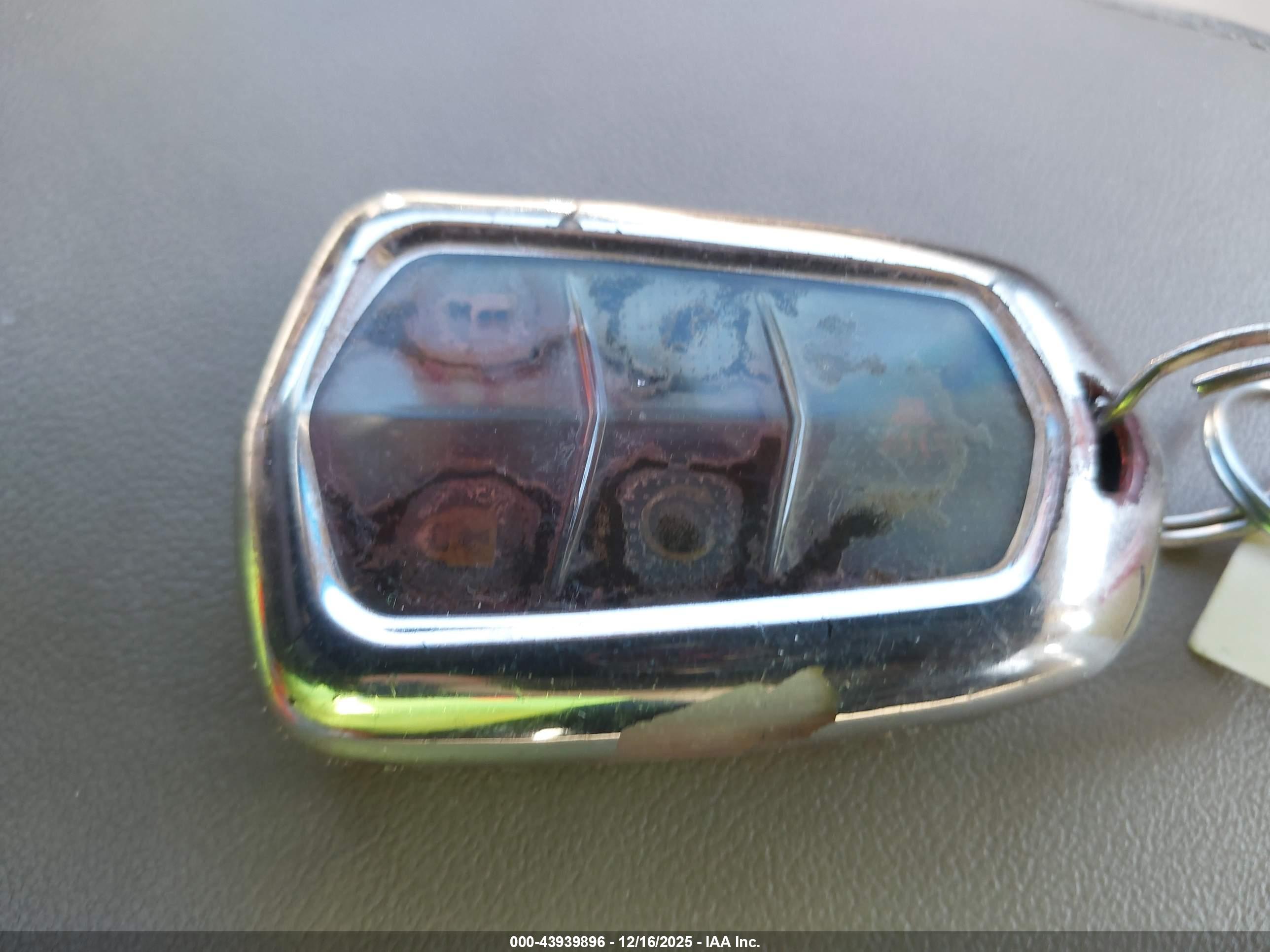 CADILLAC CTS image 11