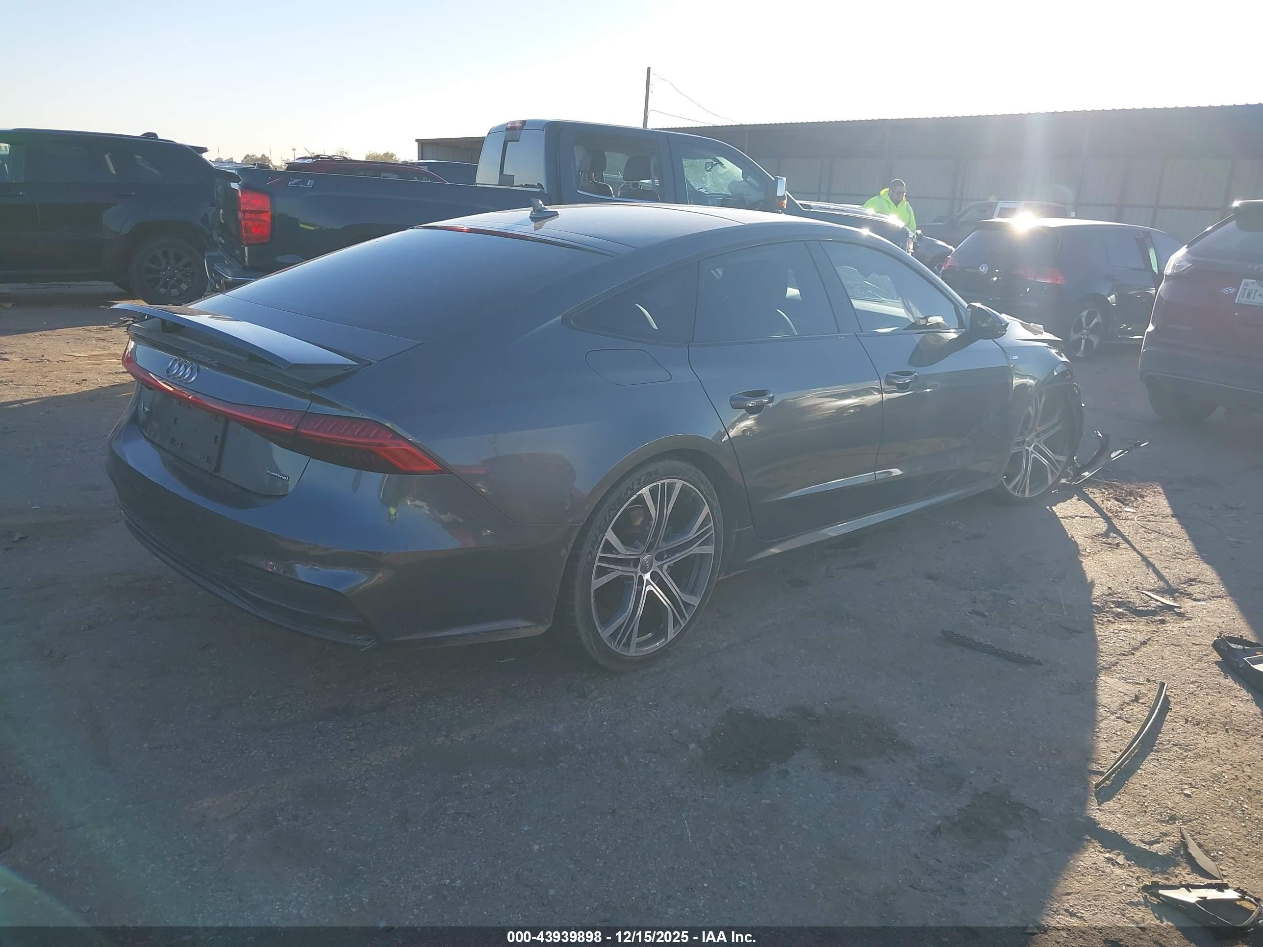 AUDI A7 image 4