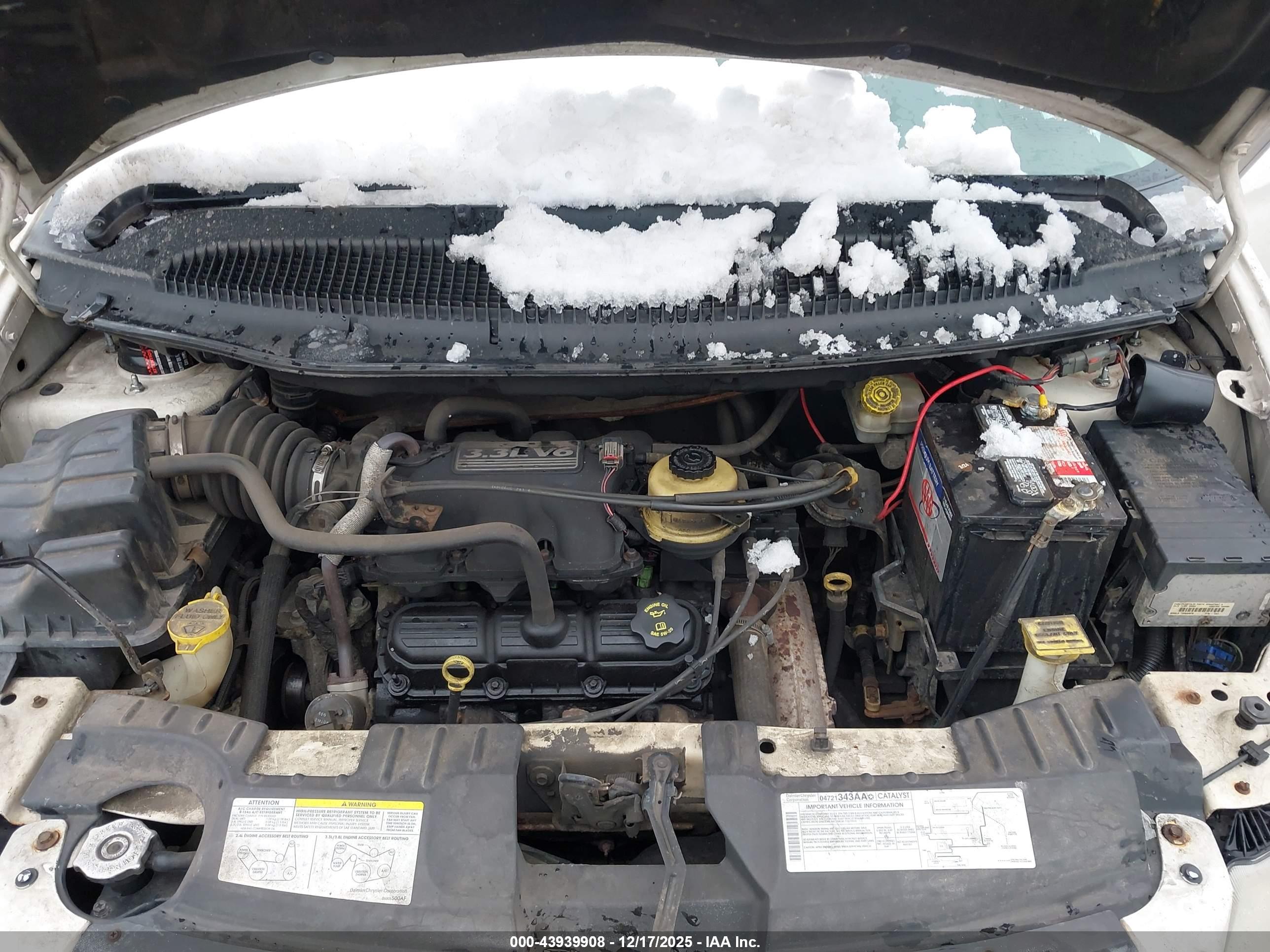 CHRYSLER TOWN image 10