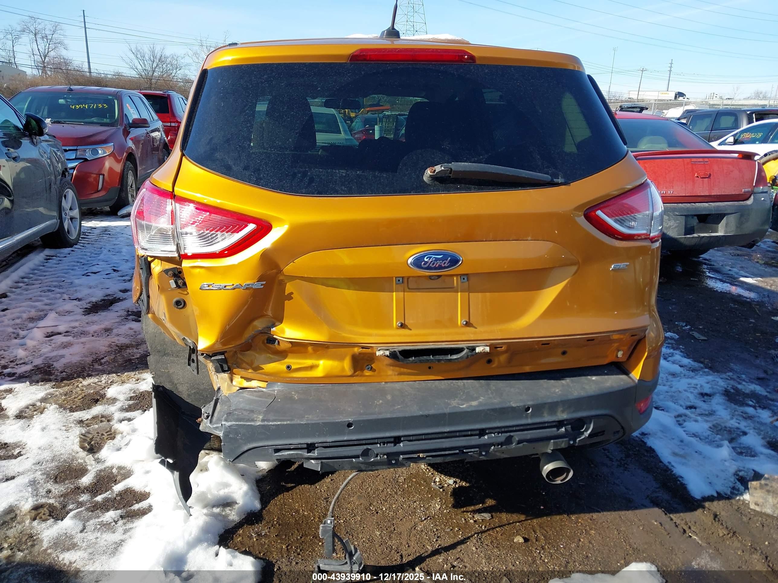 FORD ESCAPE image 6