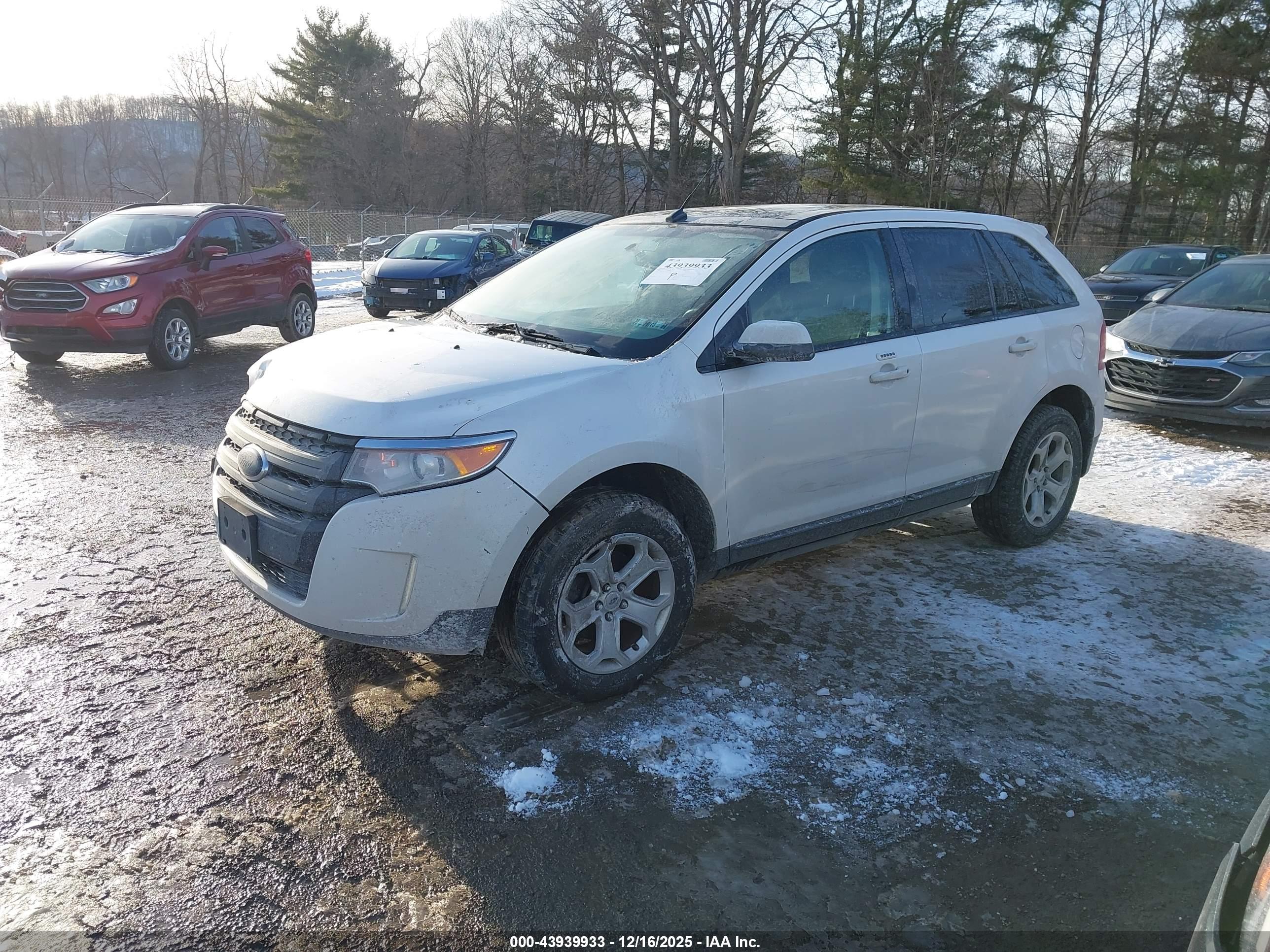 FORD EDGE image 2