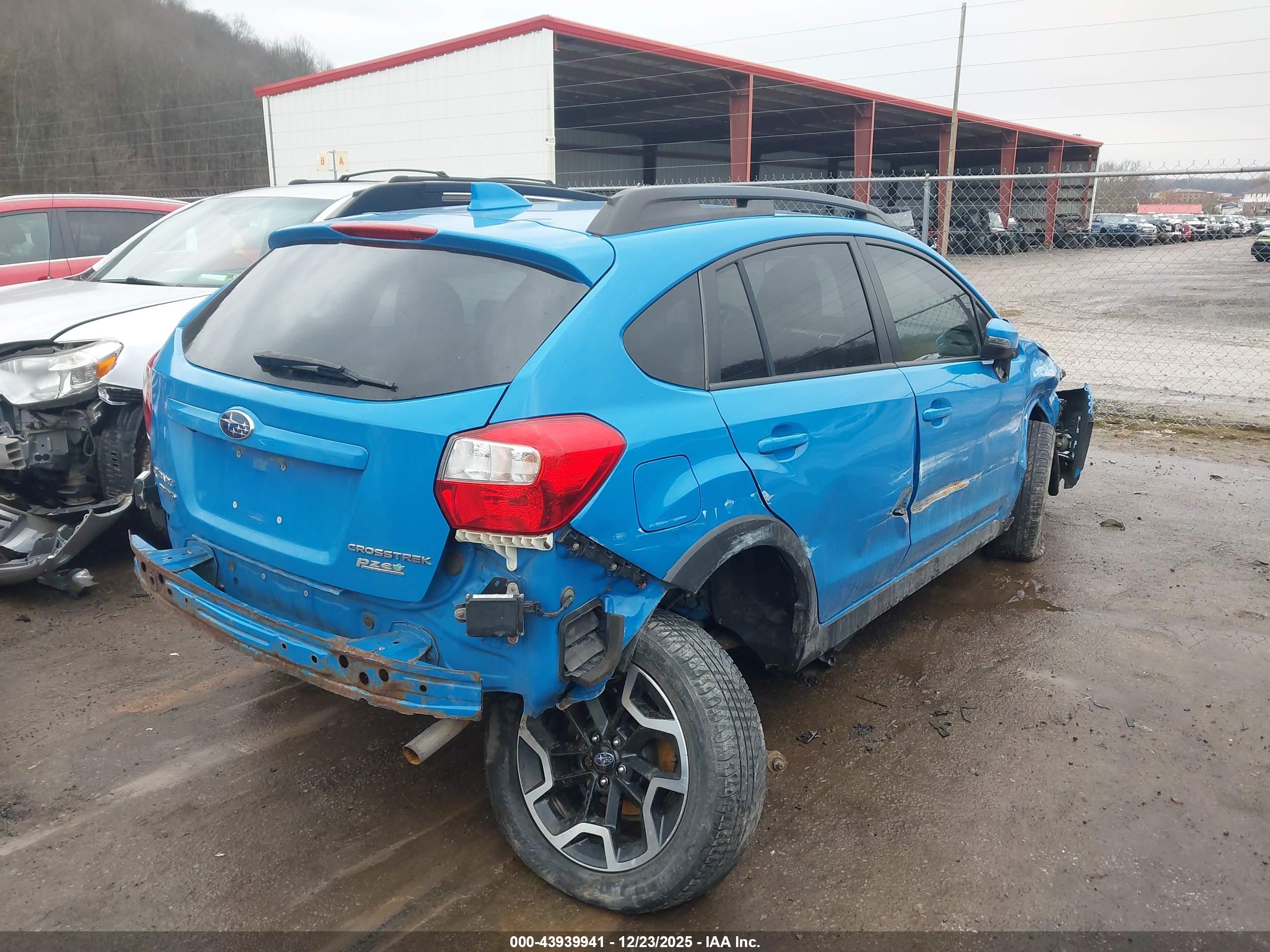 SUBARU CROSSTREK image 6