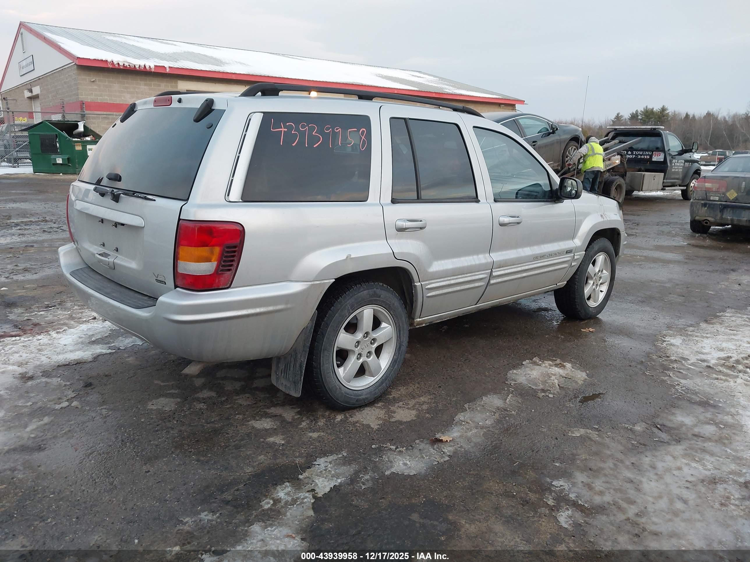 JEEP GRAND image 4