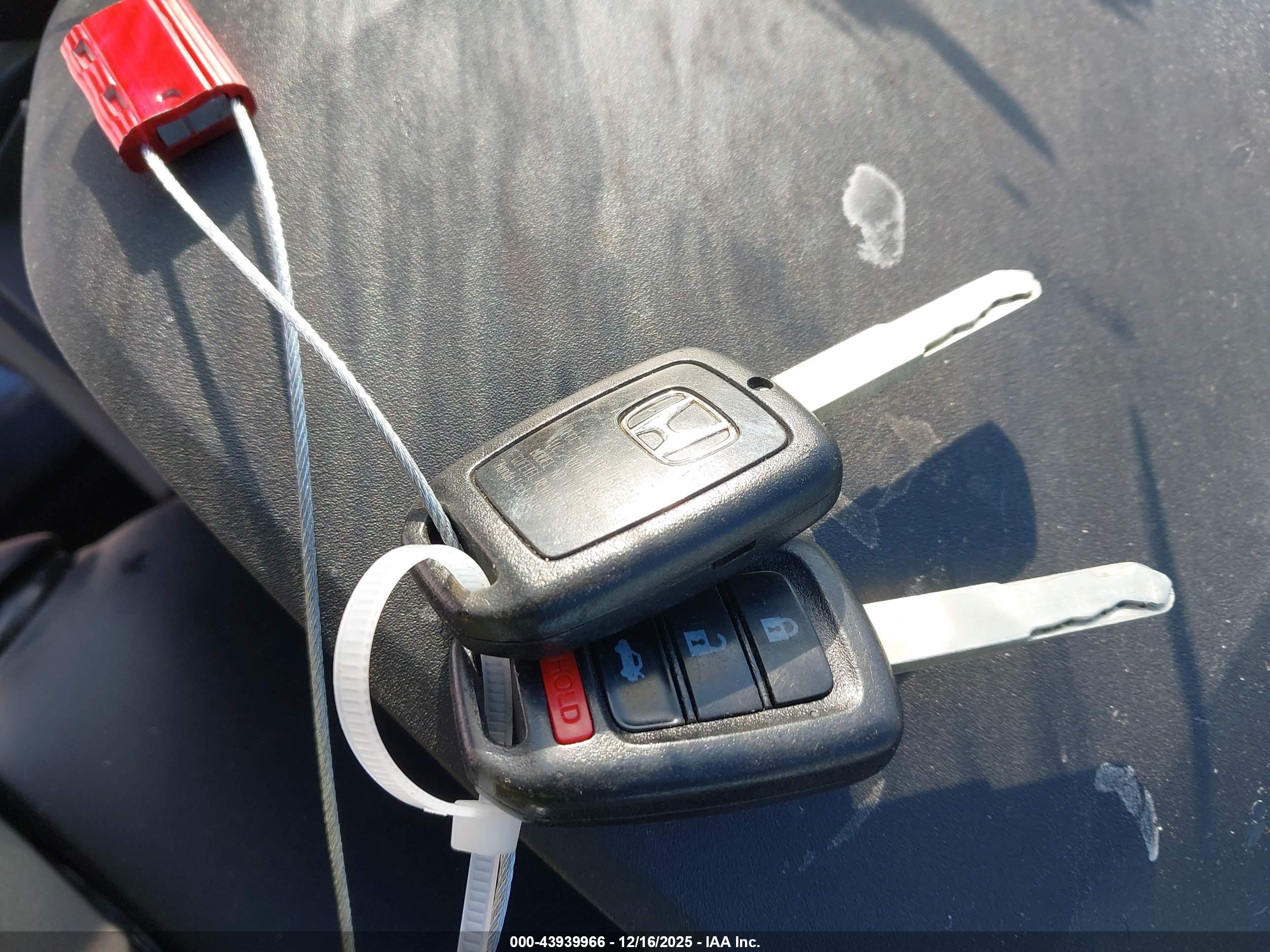 HONDA CIVIC image 11