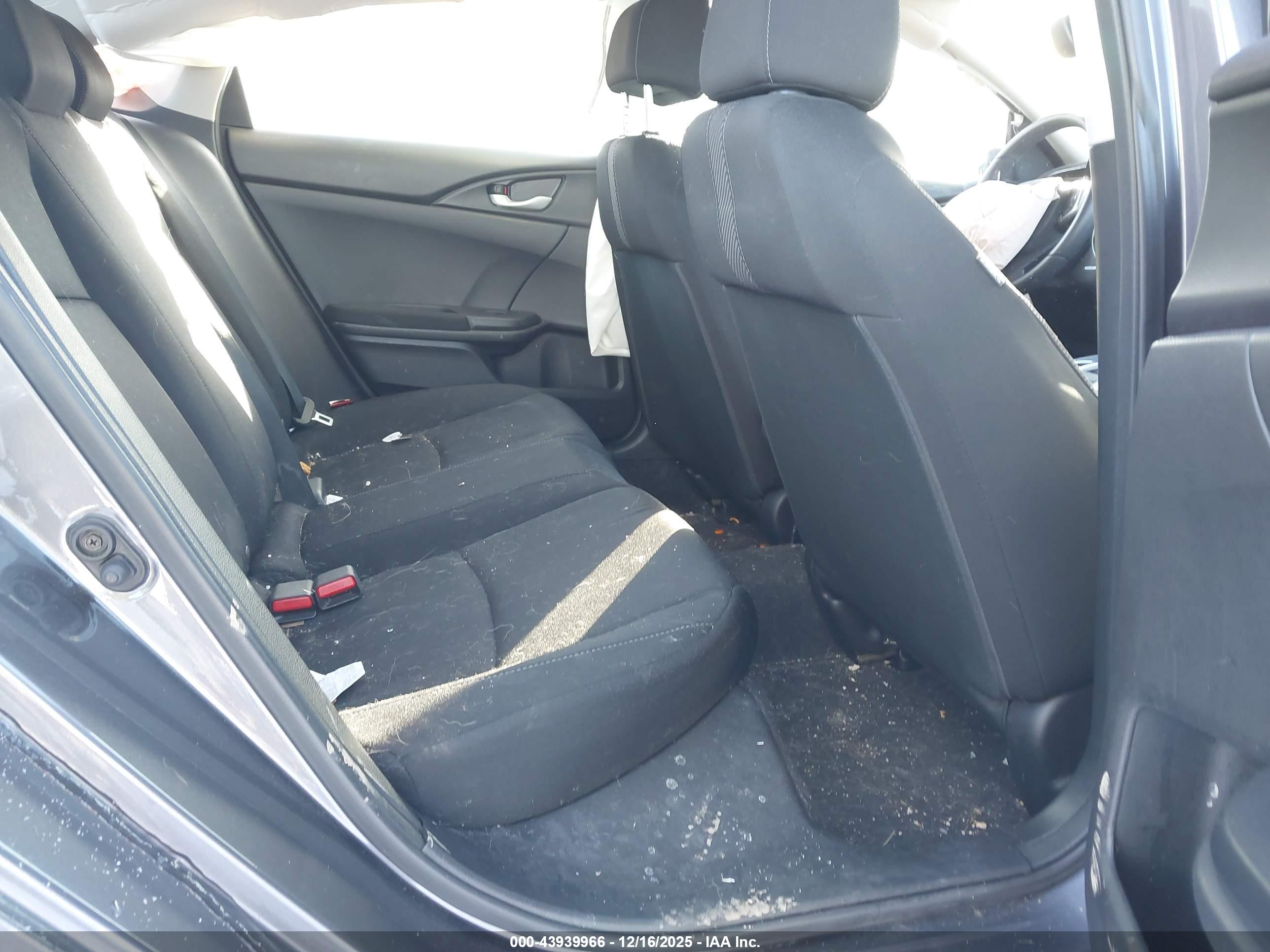 HONDA CIVIC image 8