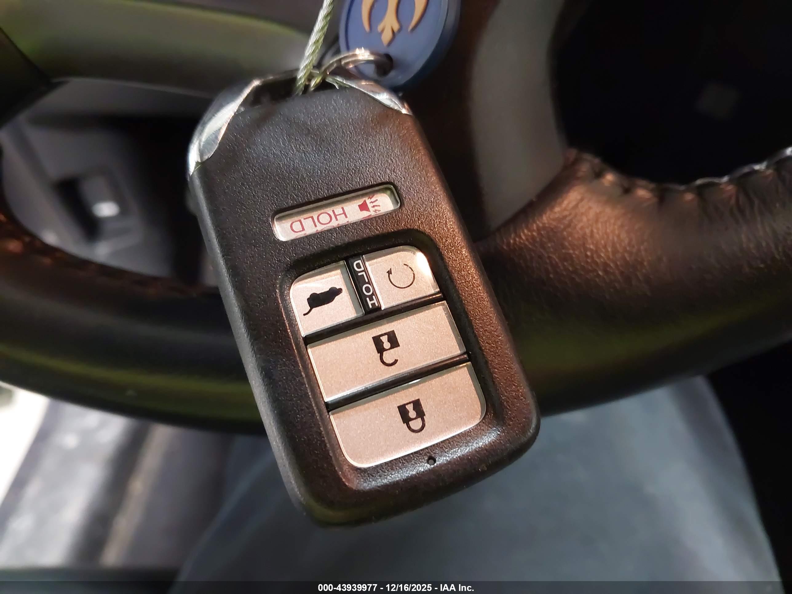 HONDA PILOT image 11
