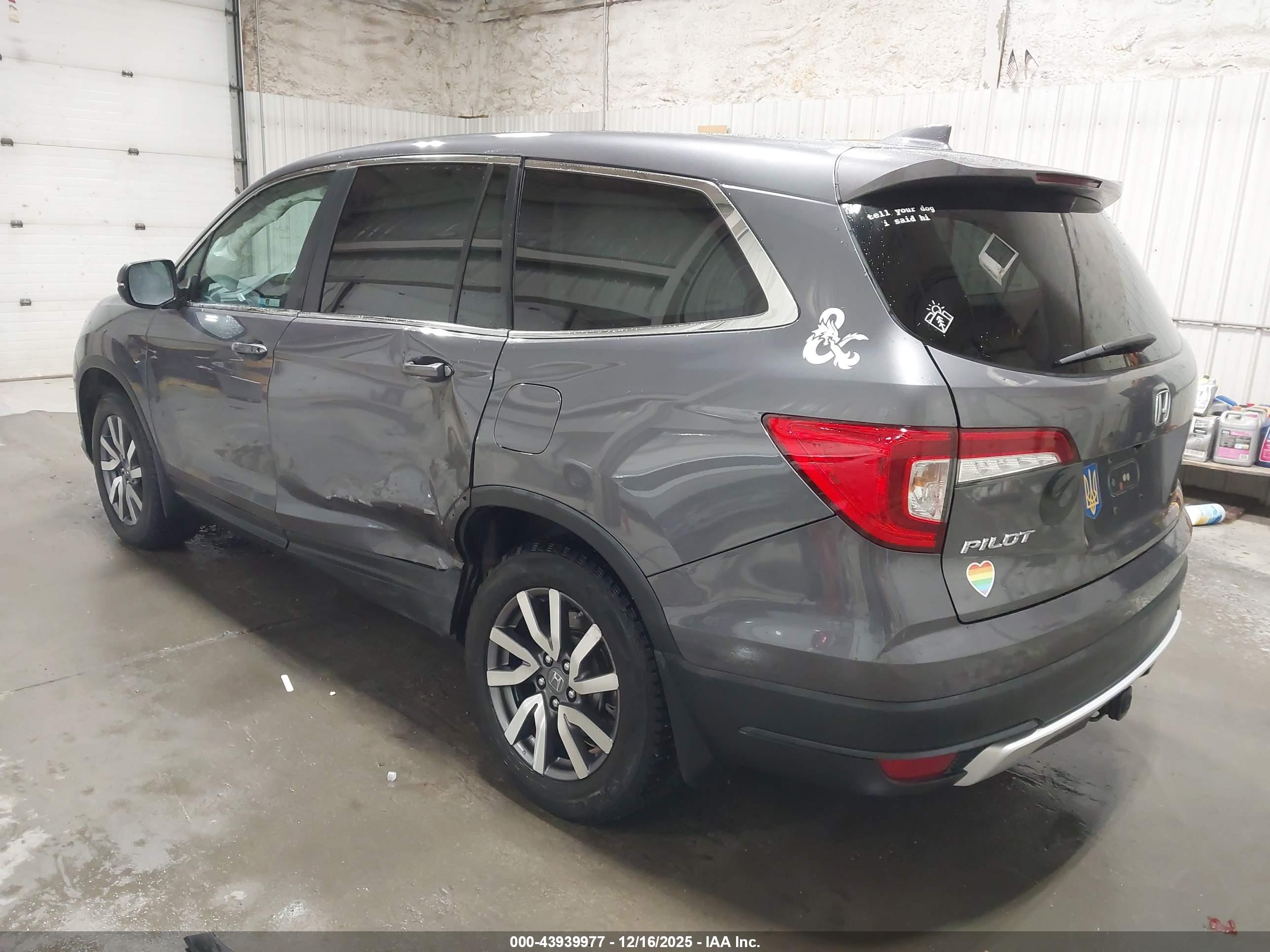 HONDA PILOT image 3