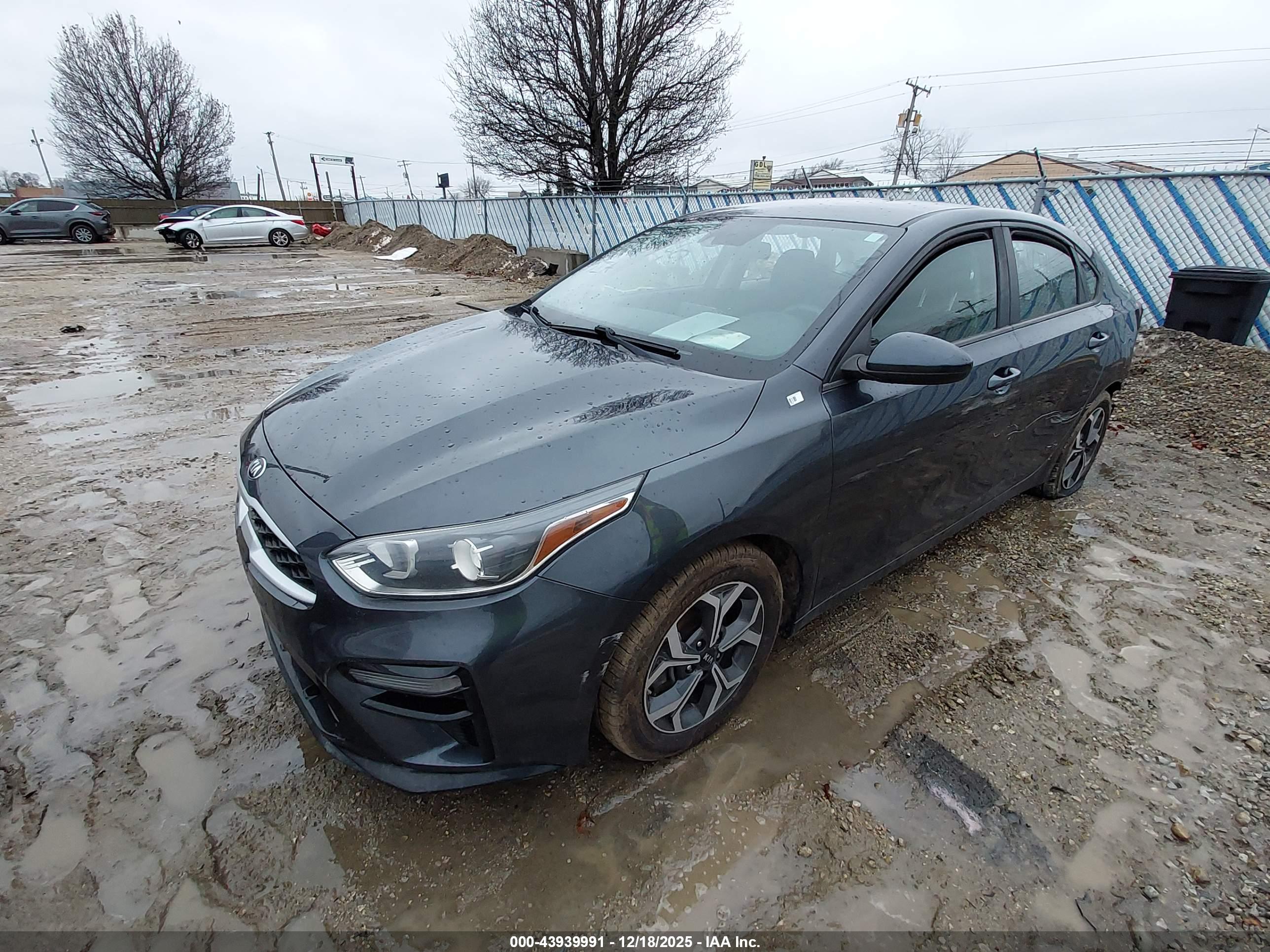 KIA FORTE image 2