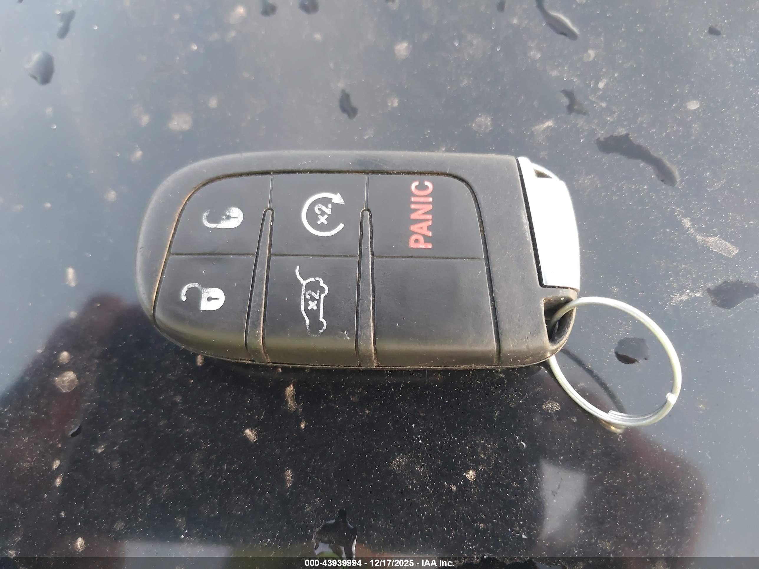 JEEP GRAND image 11
