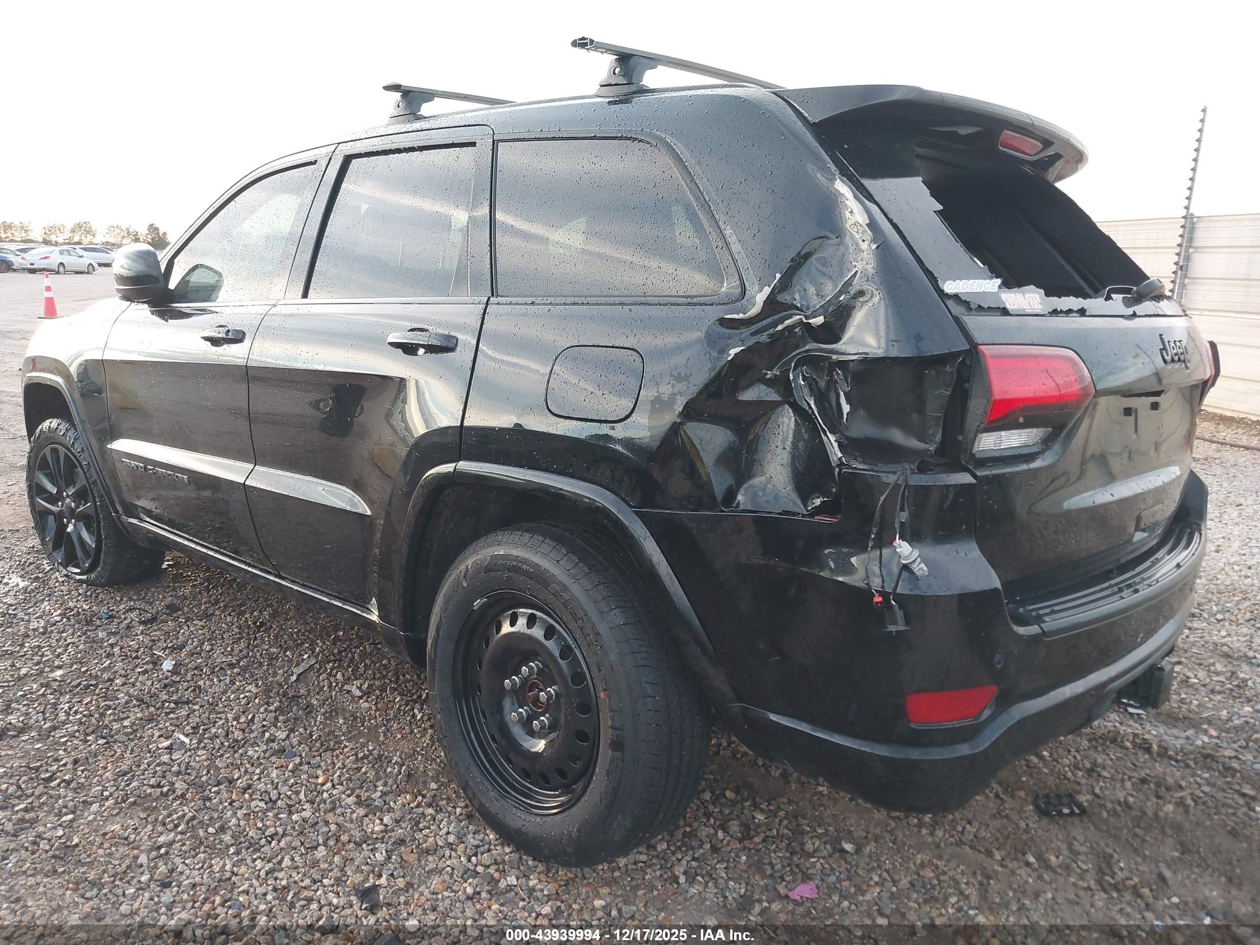 JEEP GRAND image 3