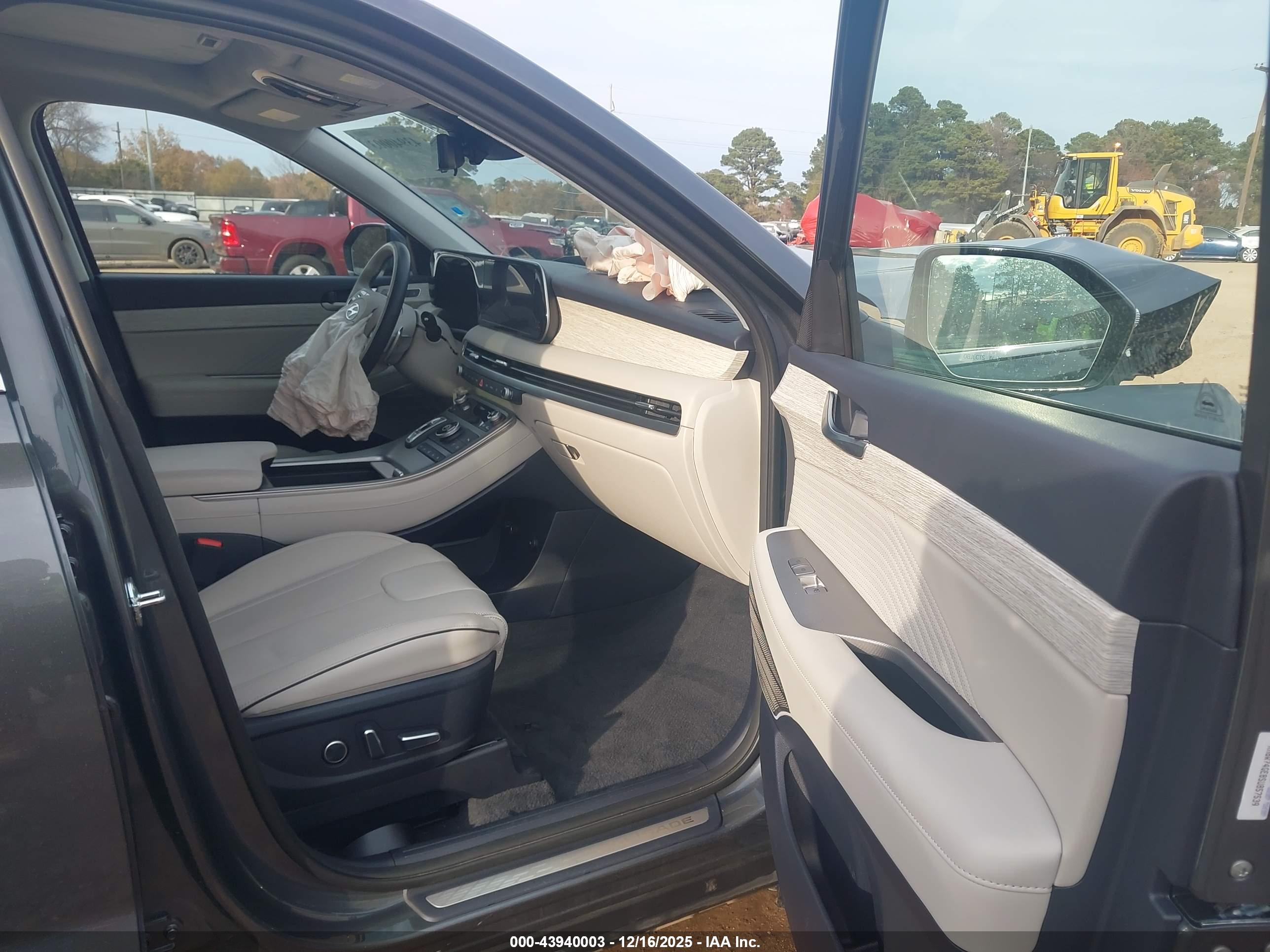 HYUNDAI PALISADE image 5