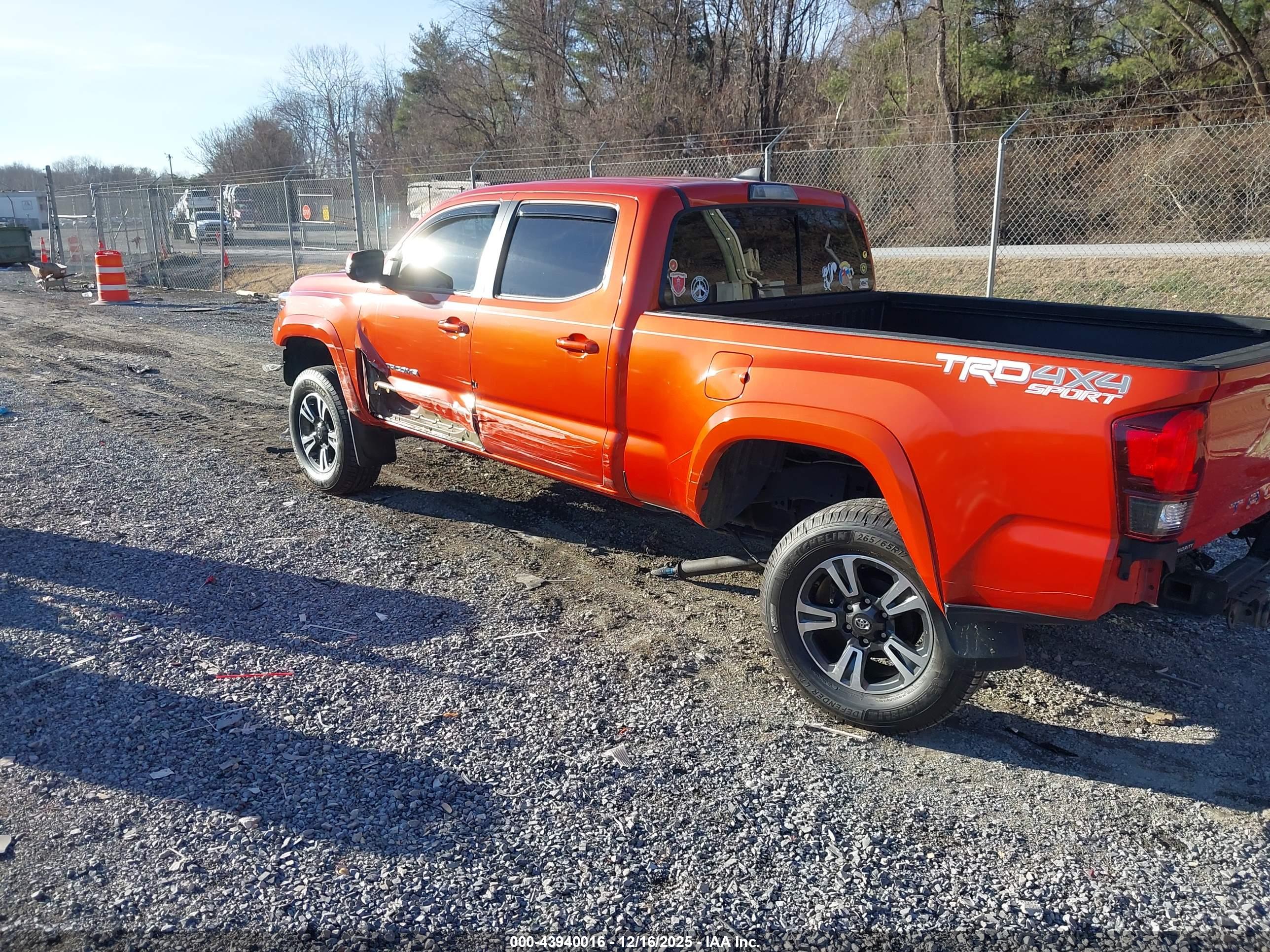 TOYOTA TACOMA image 3