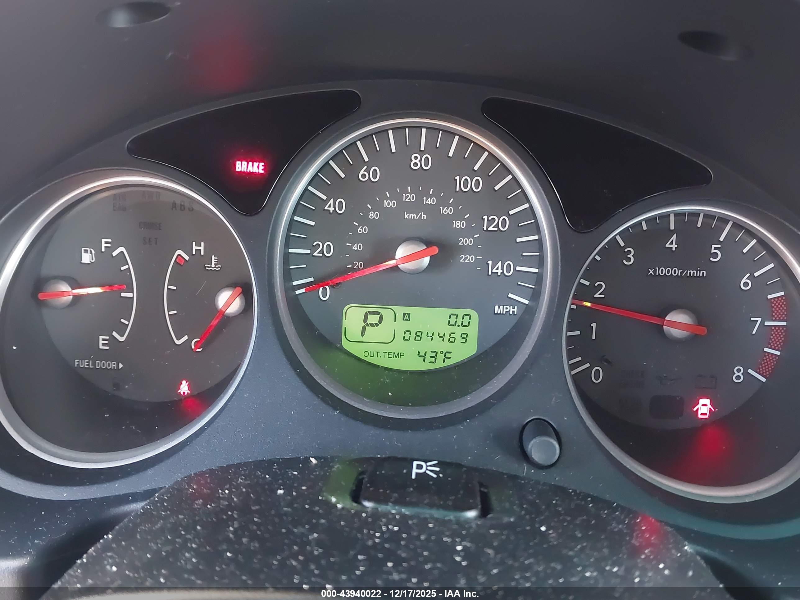 SUBARU FORESTER image 7