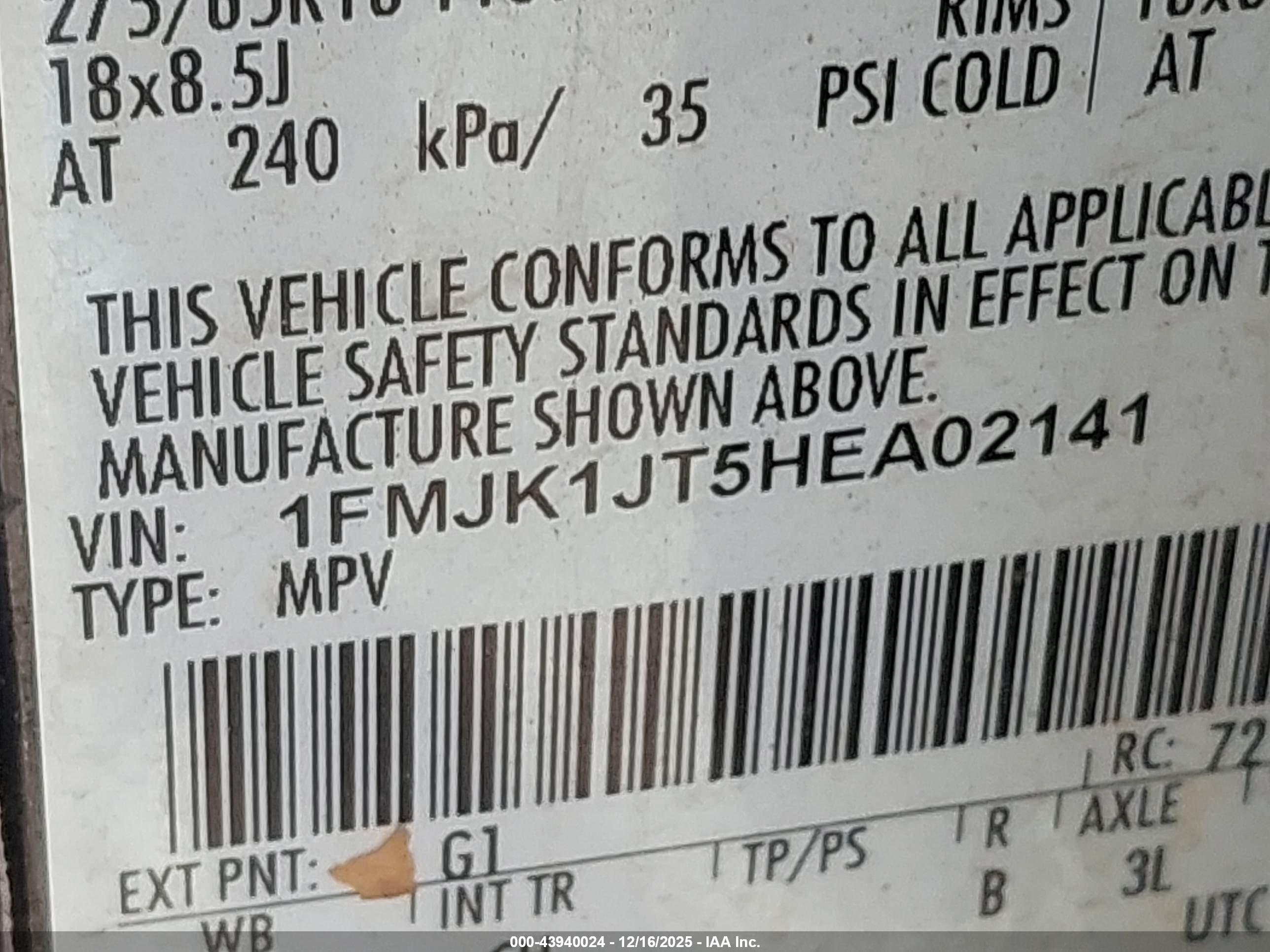 FORD EXPEDITION image 9