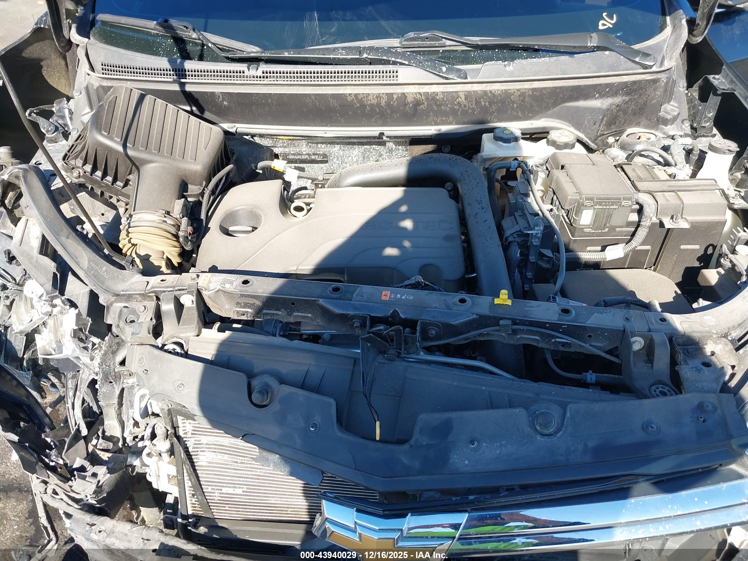 CHEVROLET EQUINOX image 10