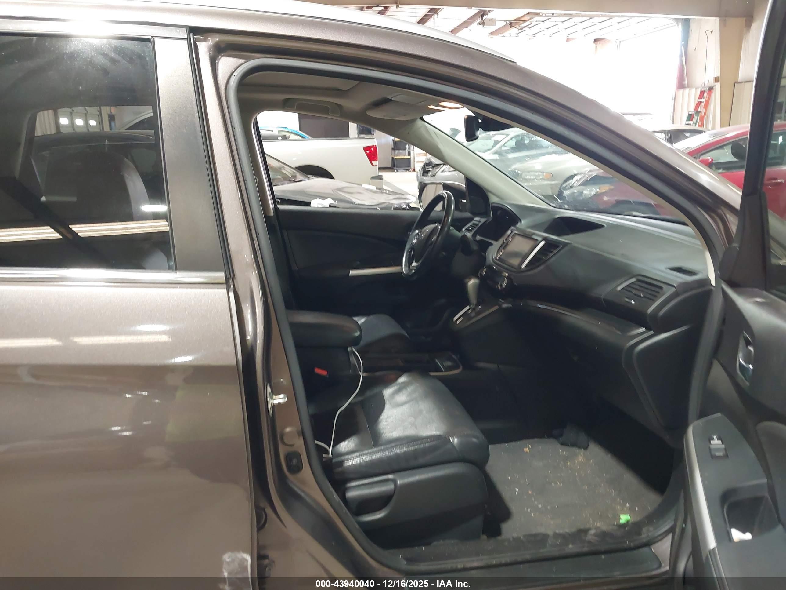 HONDA CR-V image 5