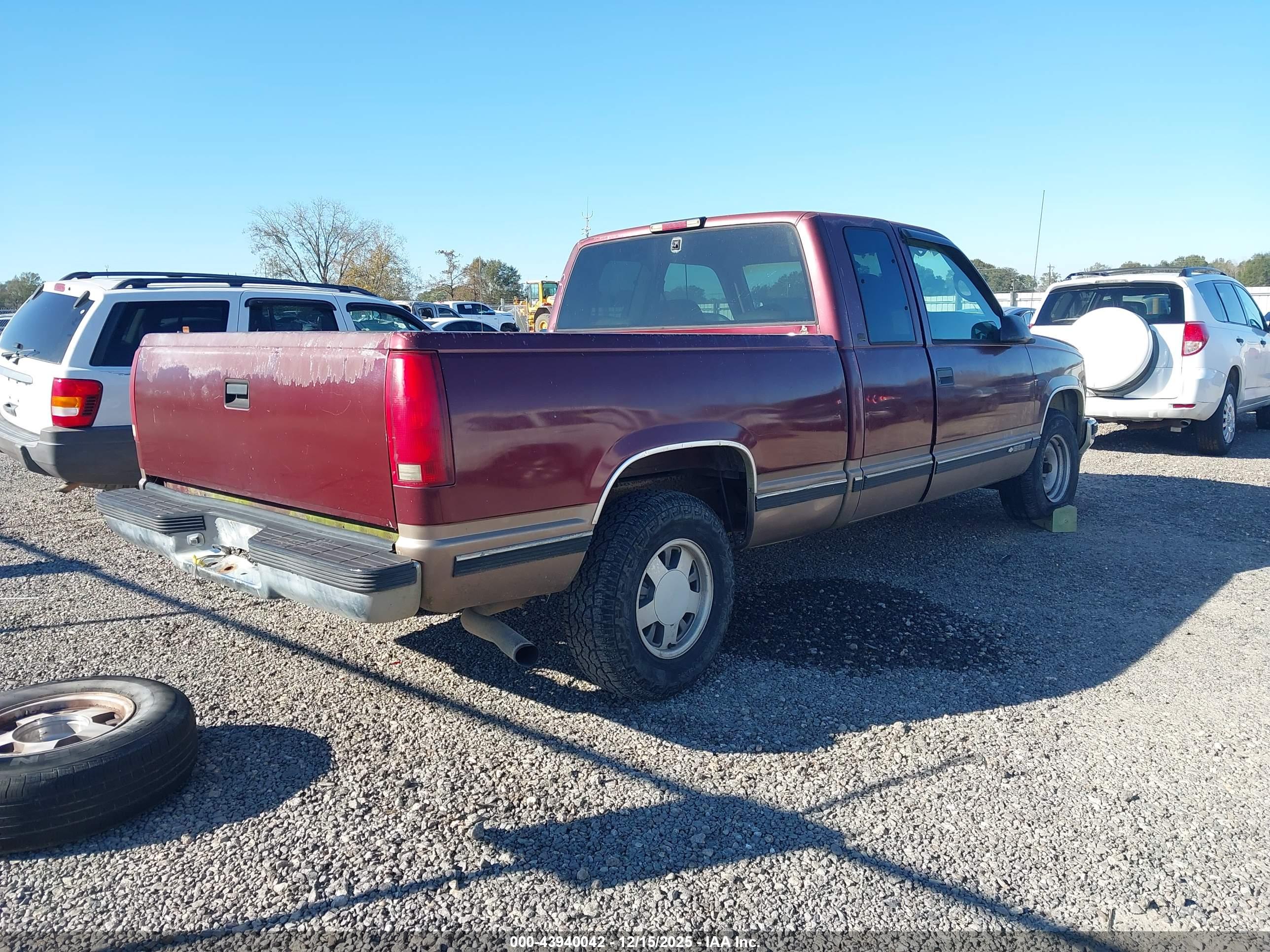 CHEVROLET C1500 image 4