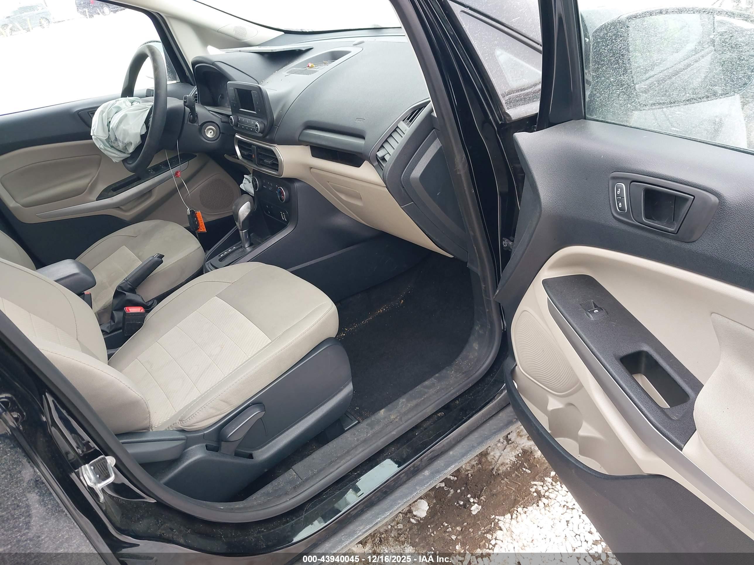 FORD ECOSPORT image 5