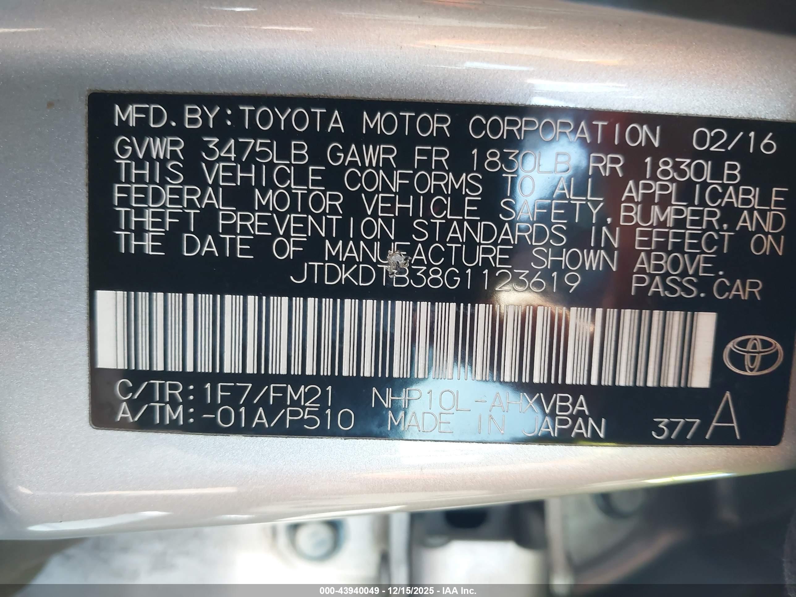 TOYOTA PRIUS image 9