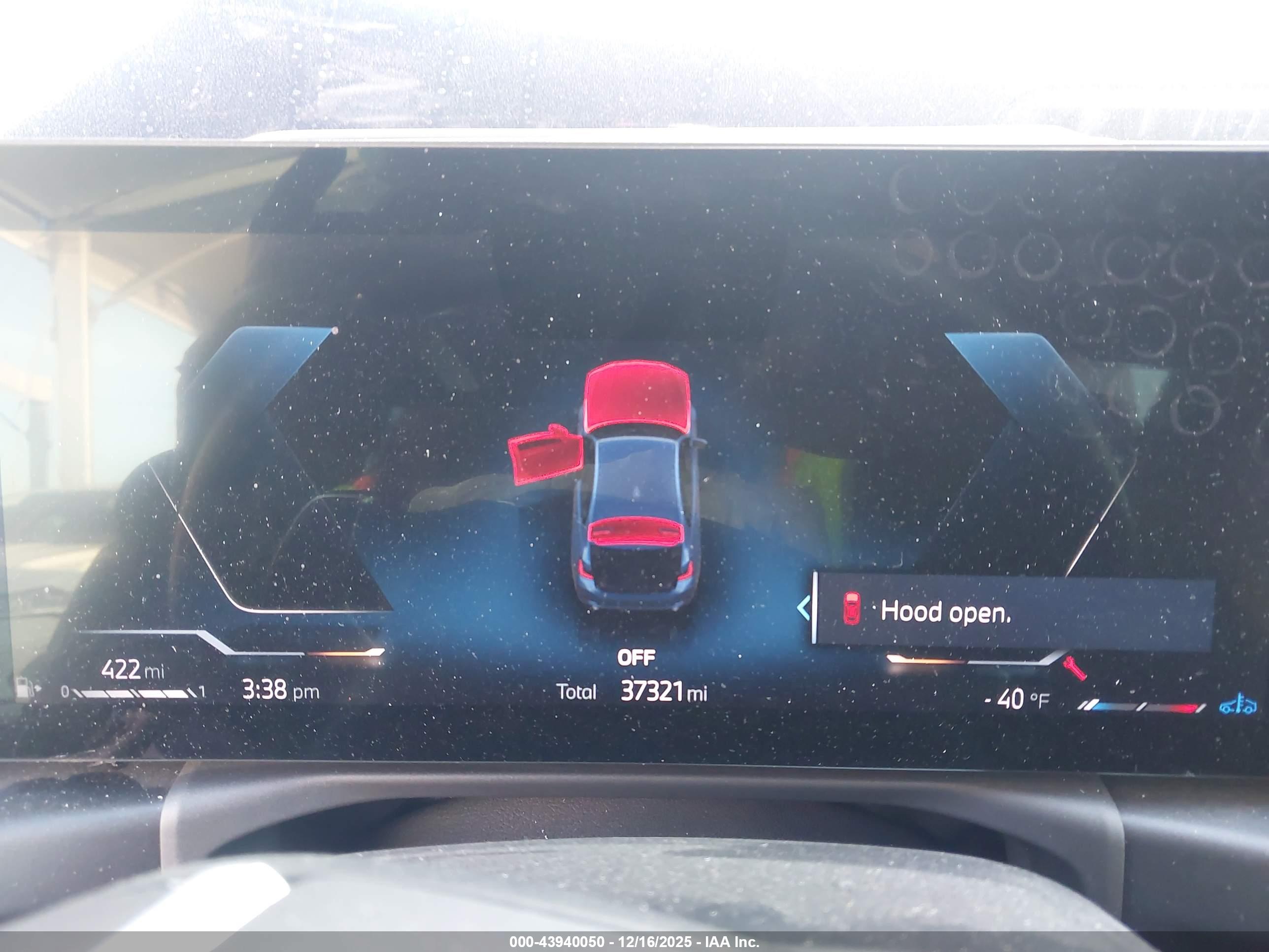 BMW 330I image 7