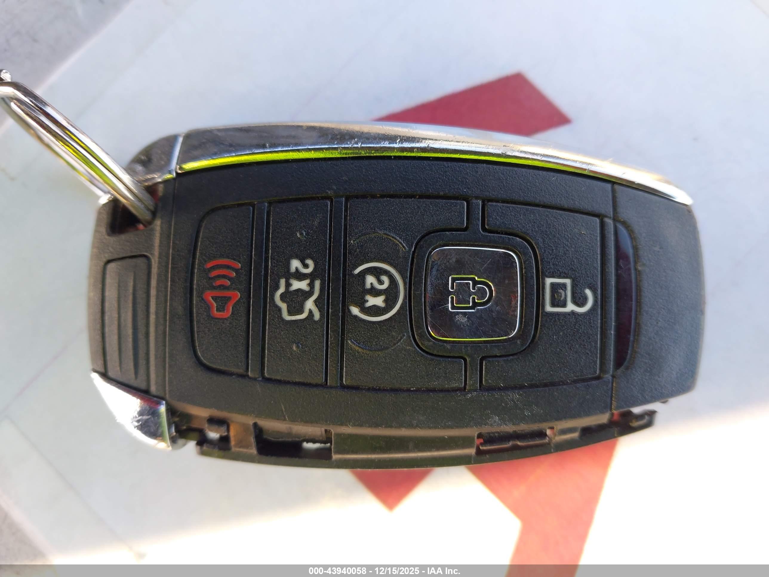 LINCOLN MKC image 11