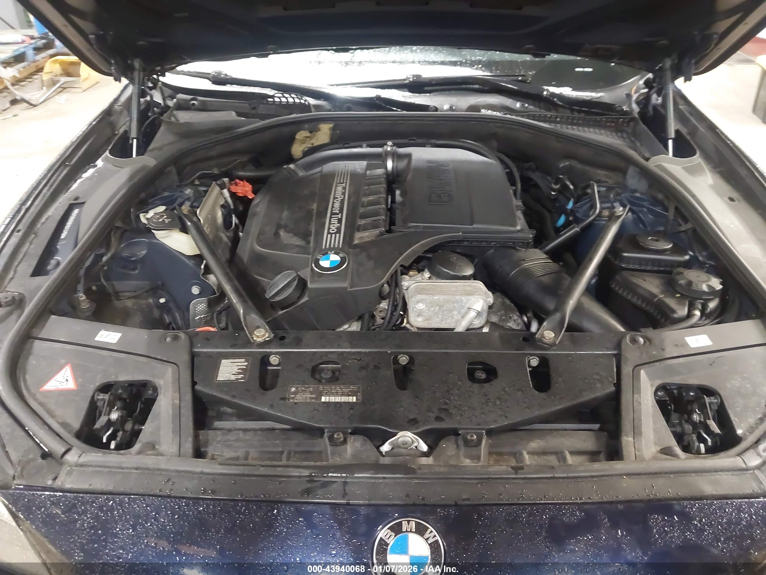 BMW 535I image 10