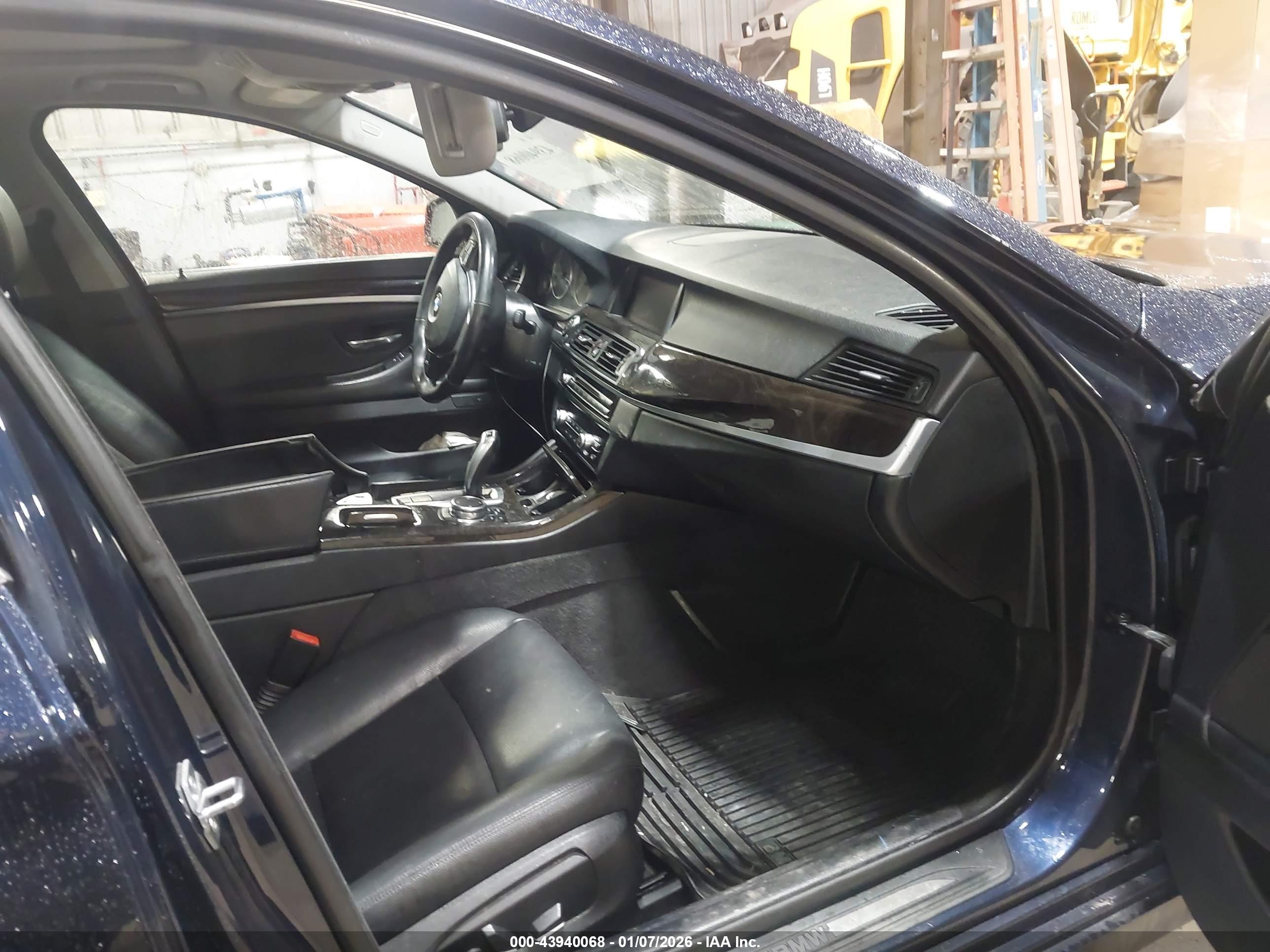 BMW 535I image 5