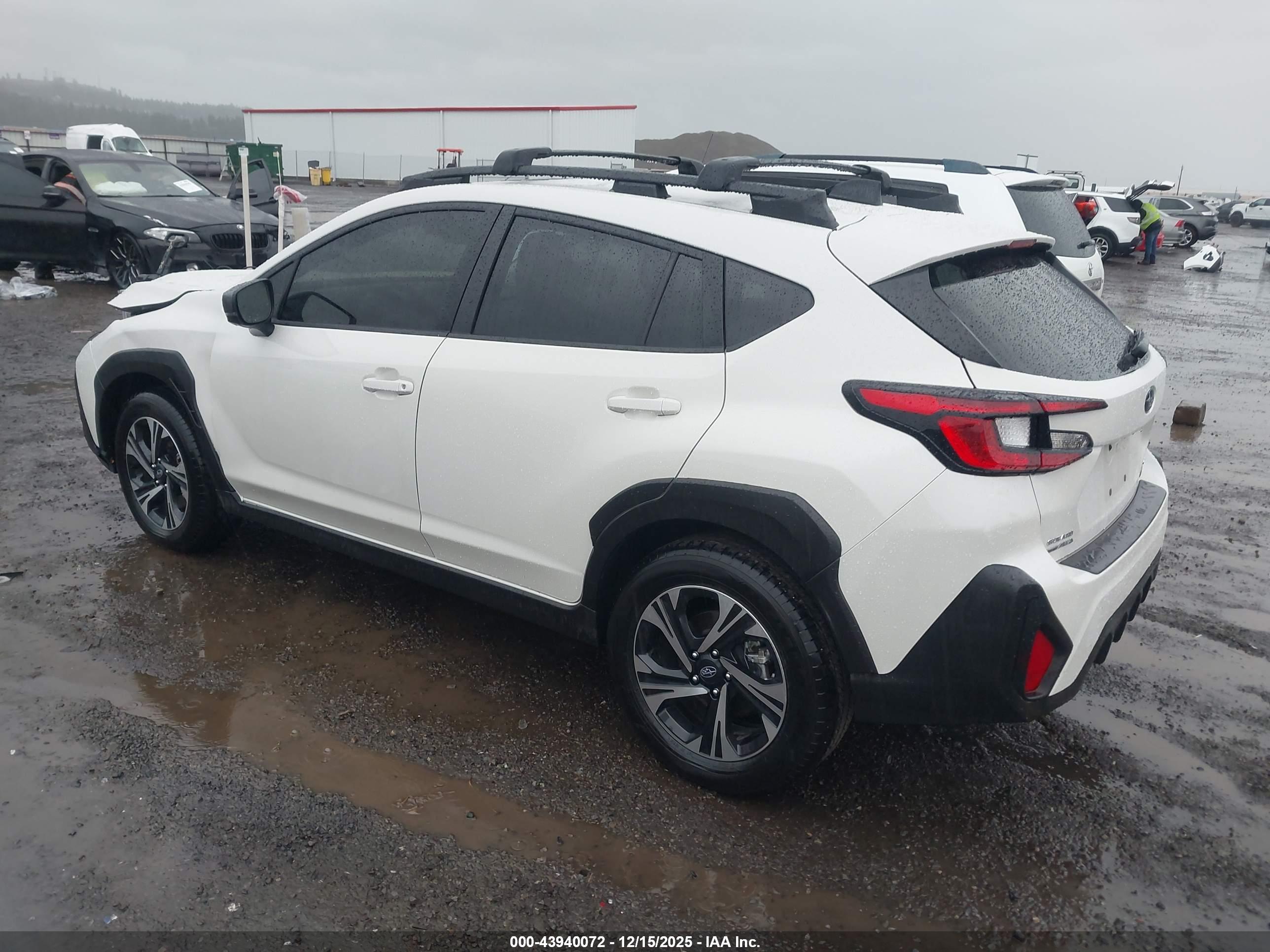 SUBARU CROSSTREK image 3