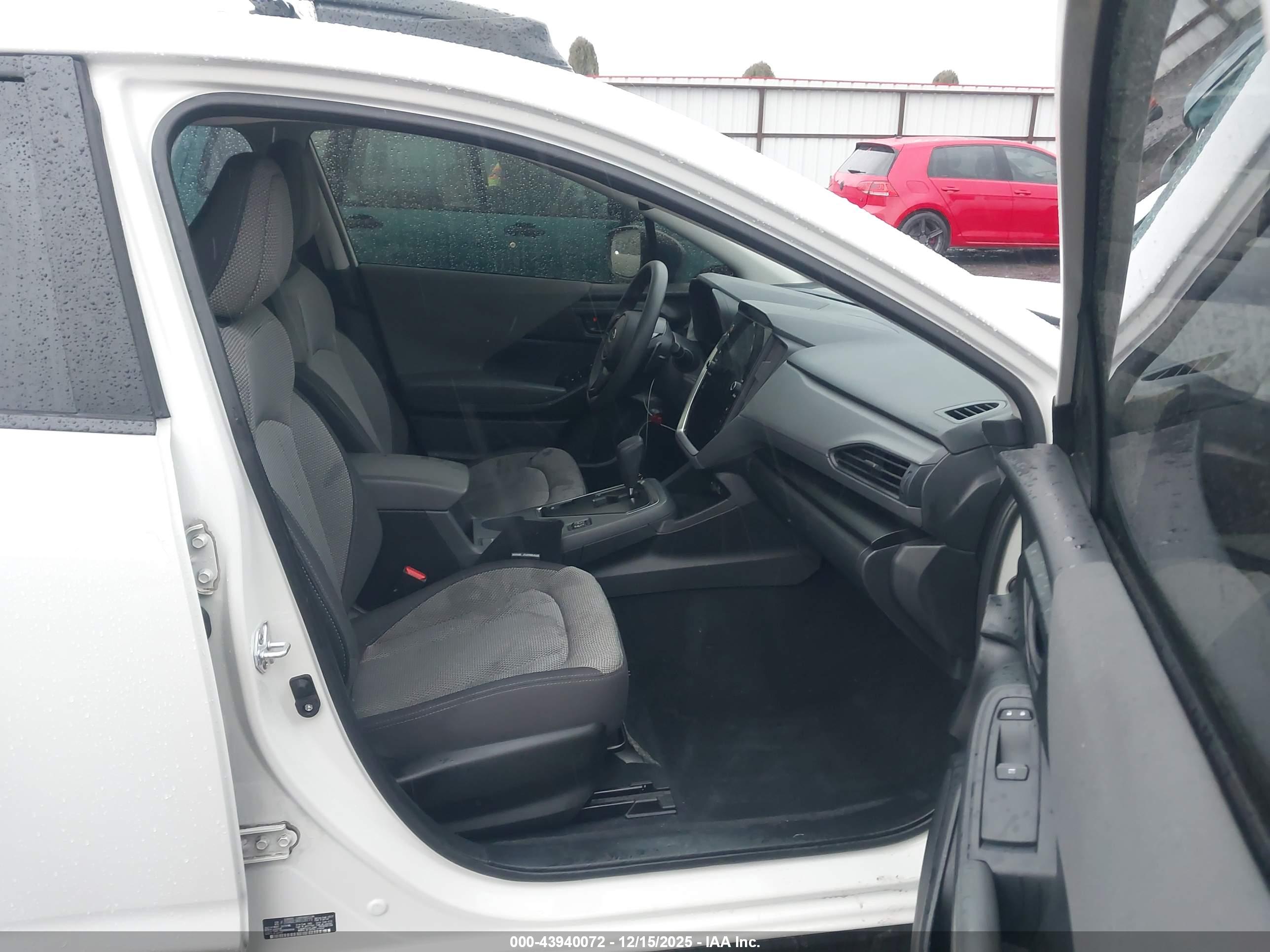 SUBARU CROSSTREK image 5