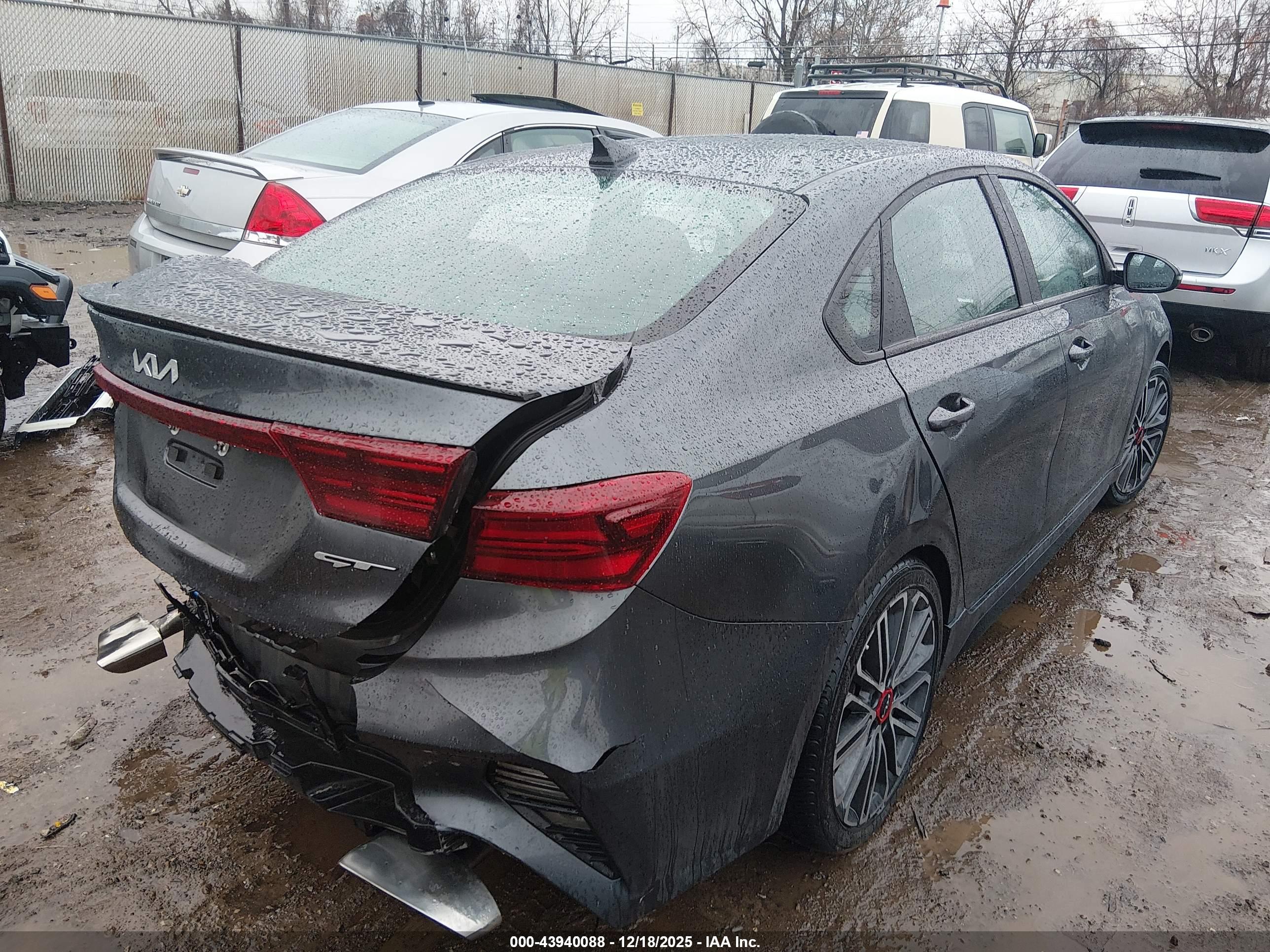 KIA FORTE image 4