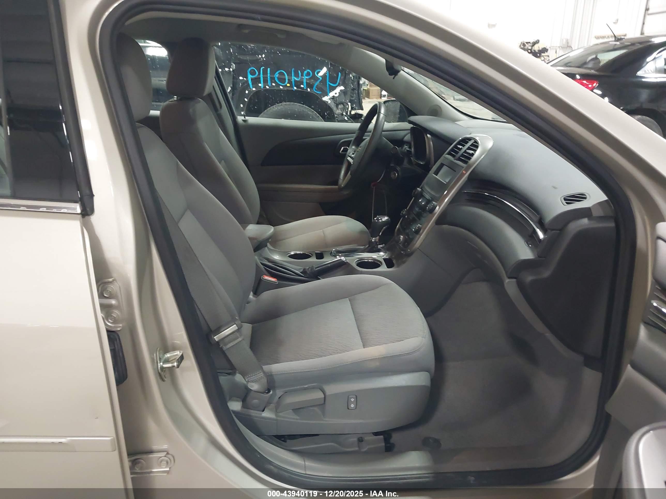 CHEVROLET MALIBU image 5
