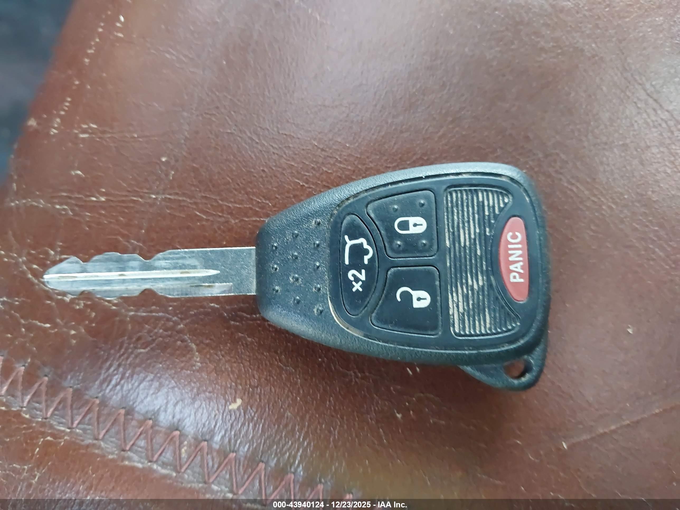 JEEP COMMANDER image 11