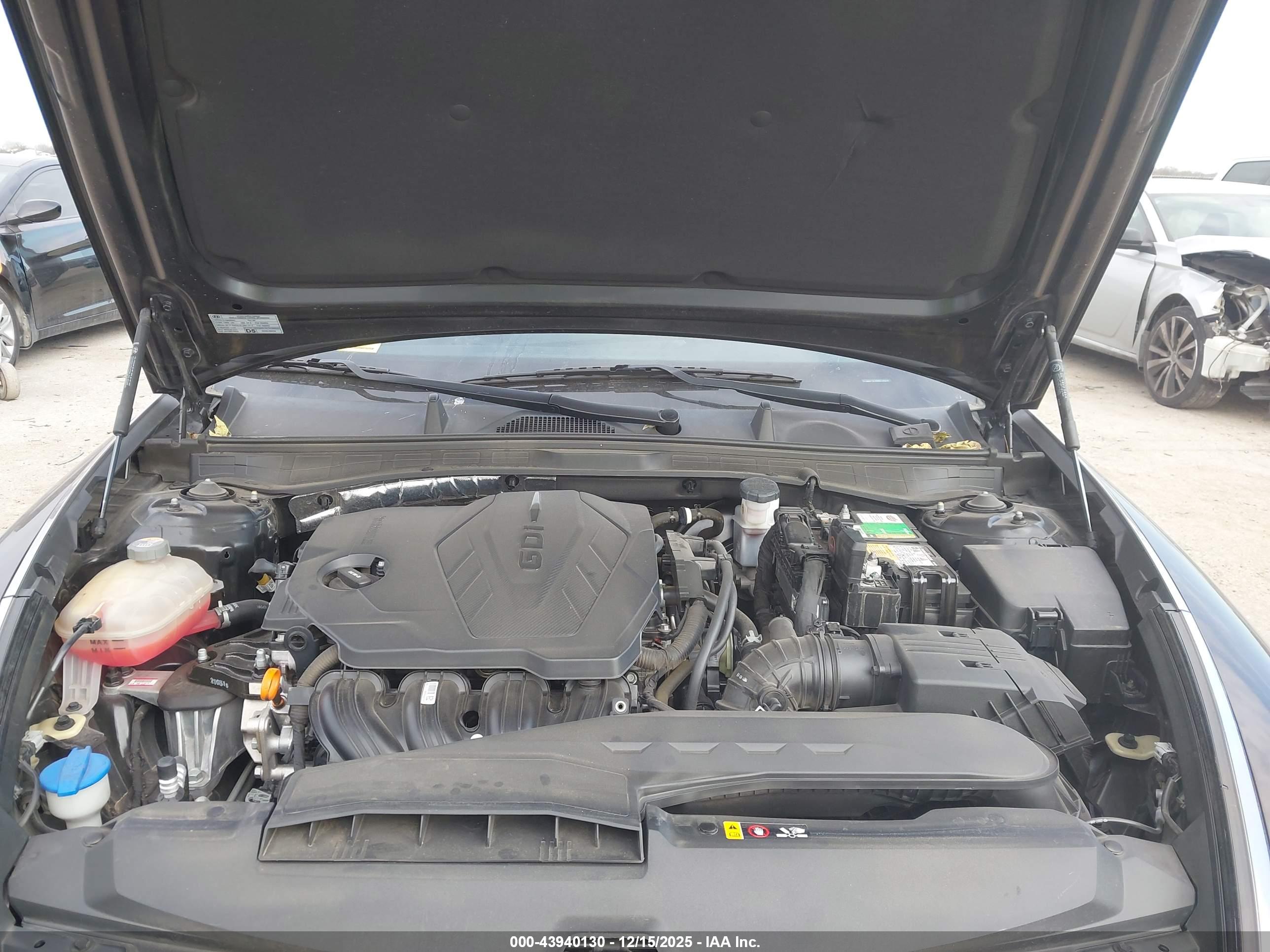 HYUNDAI SONATA image 10