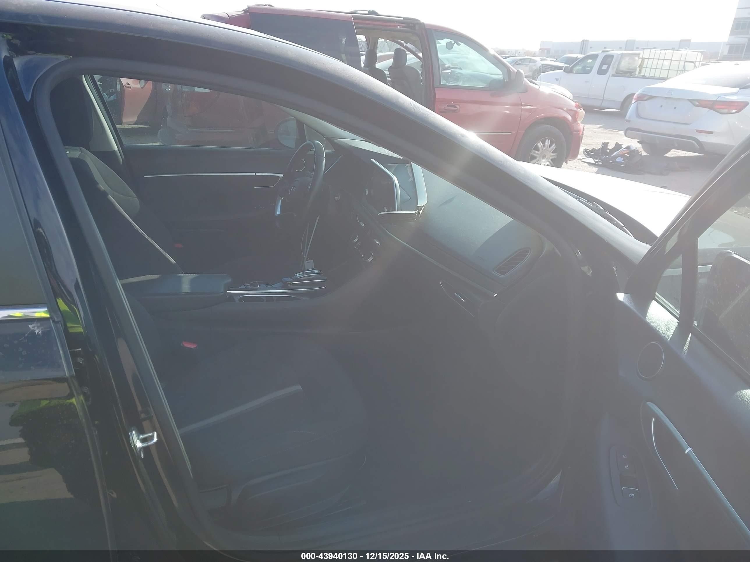 HYUNDAI SONATA image 5