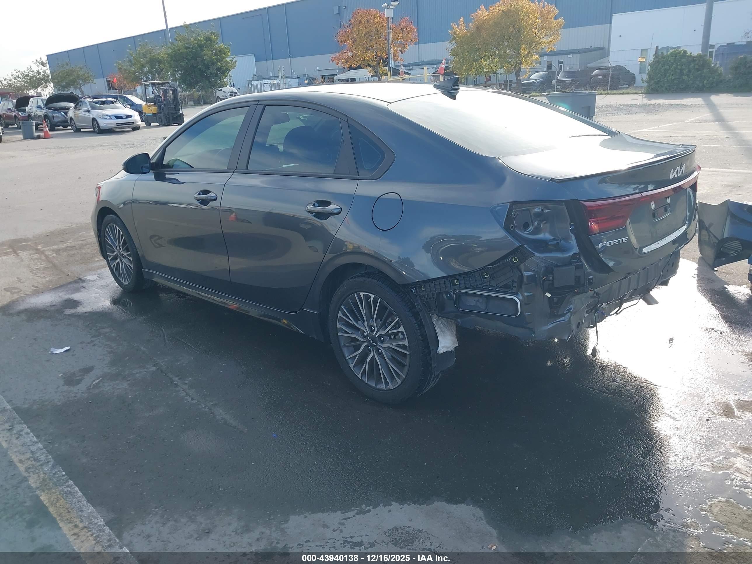 KIA FORTE image 3