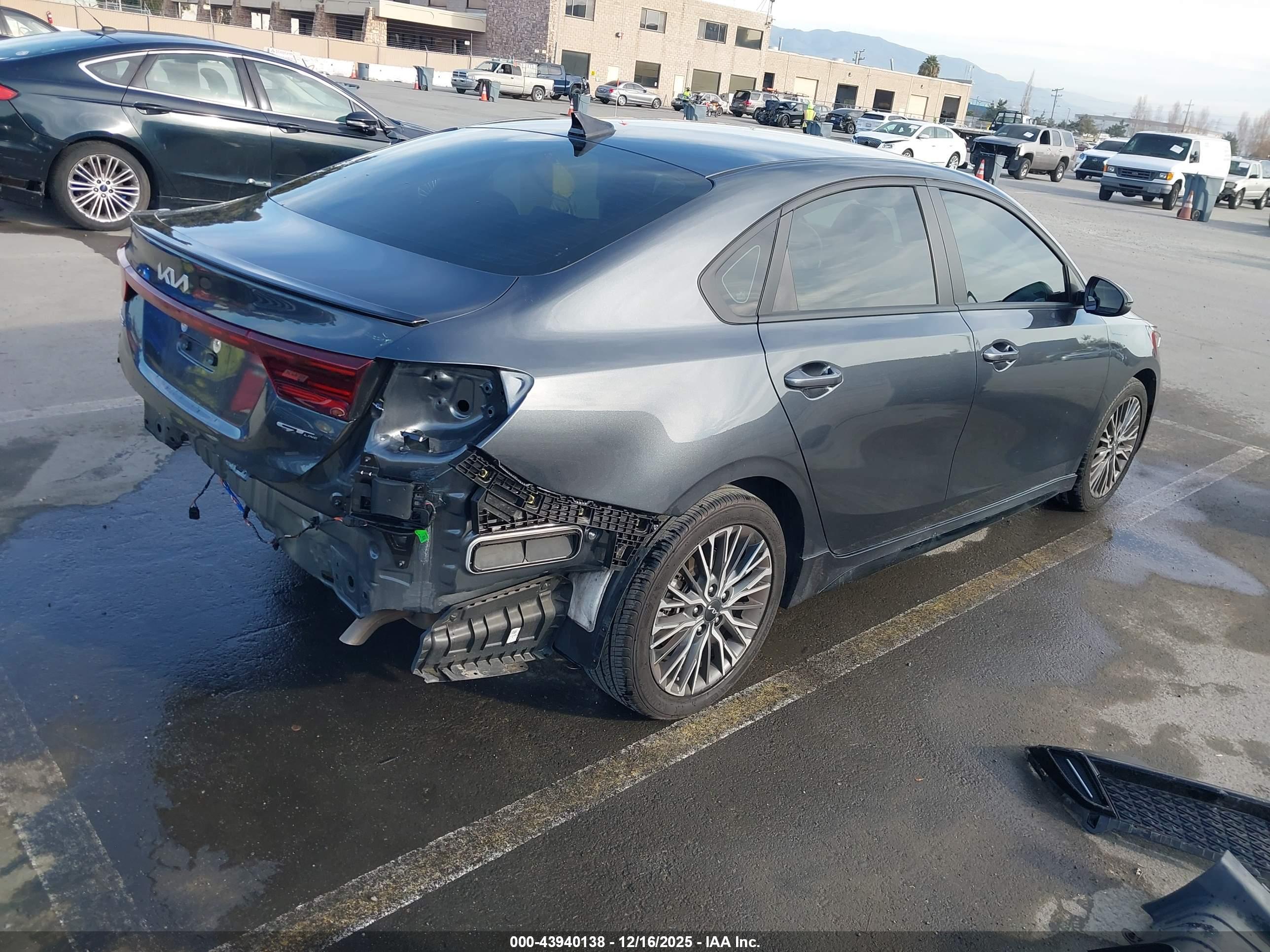KIA FORTE image 4