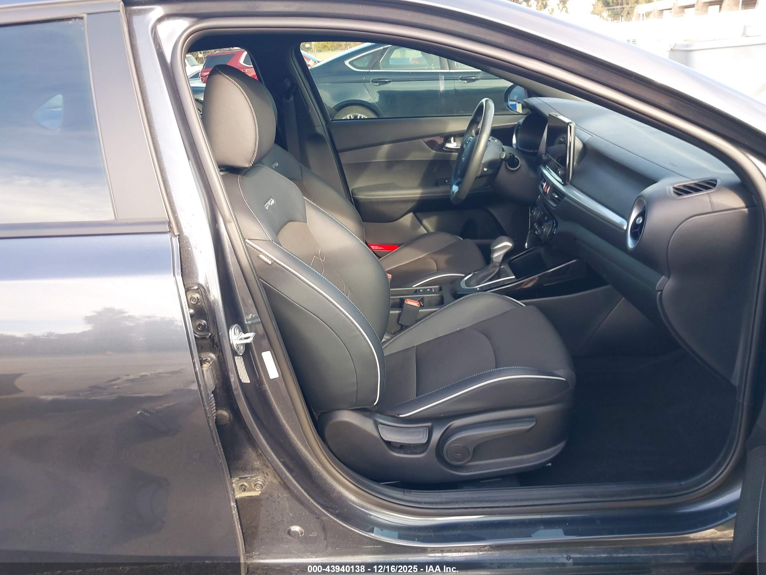 KIA FORTE image 5