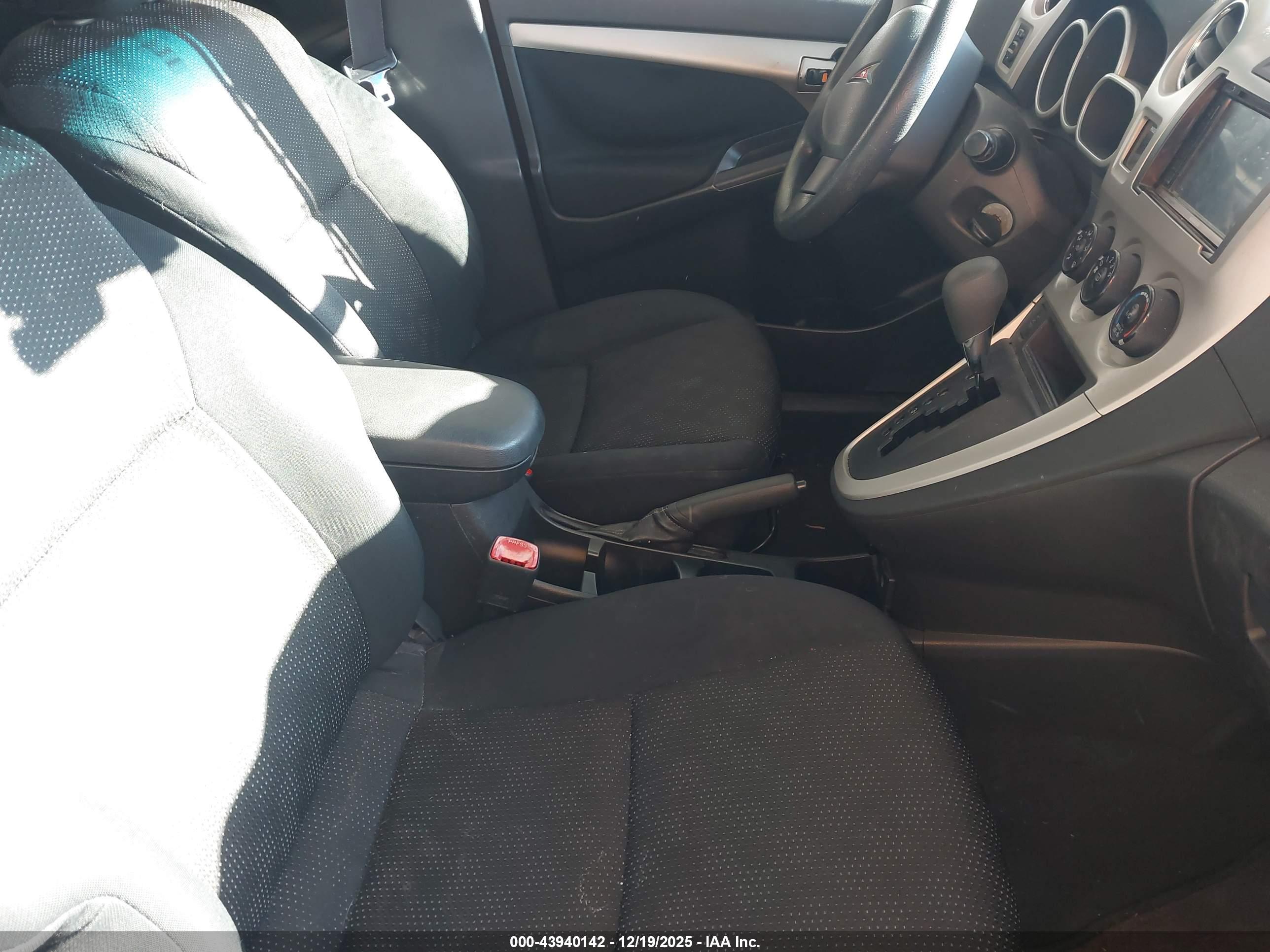 PONTIAC VIBE image 5