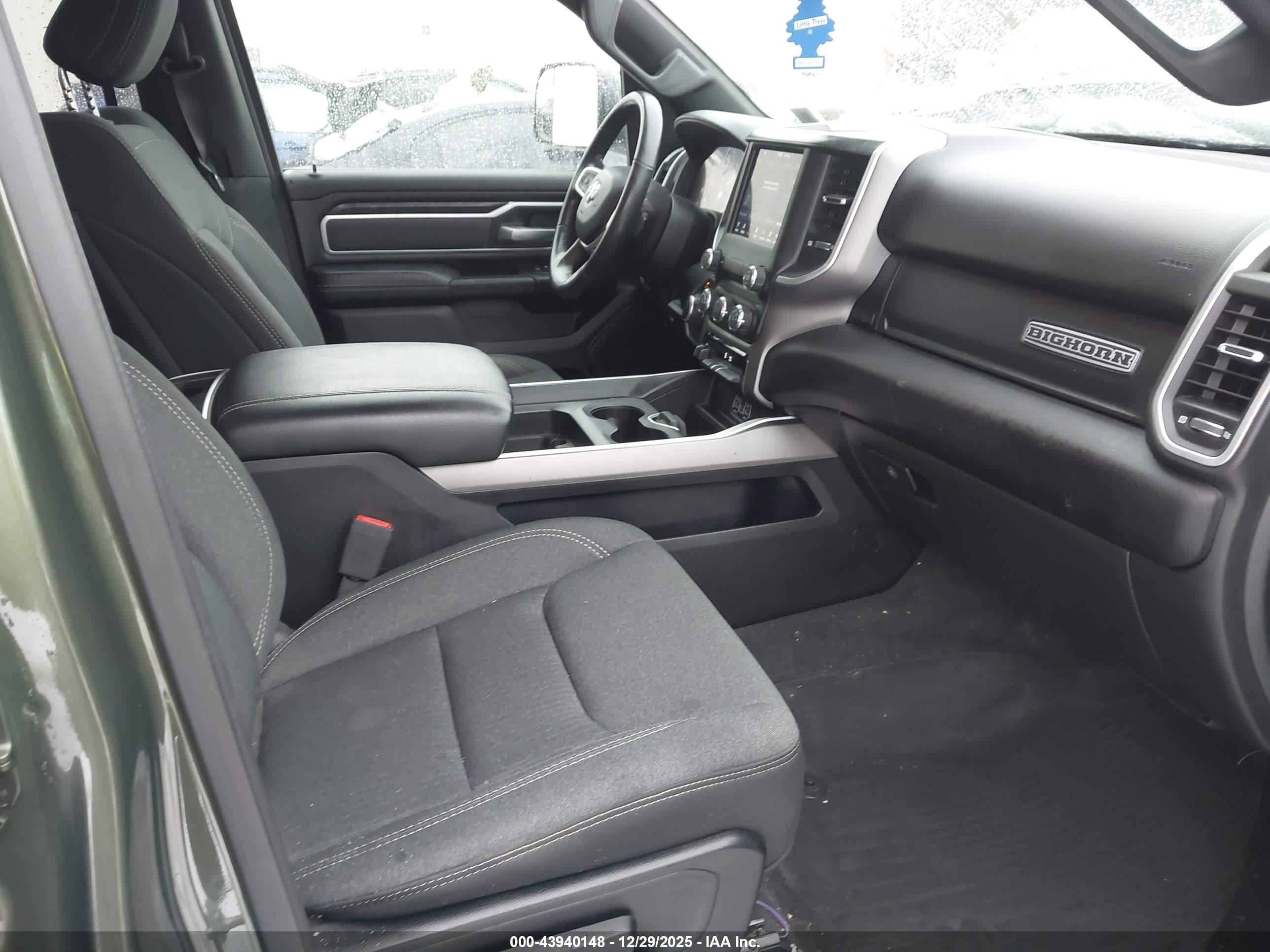 RAM 1500 image 5