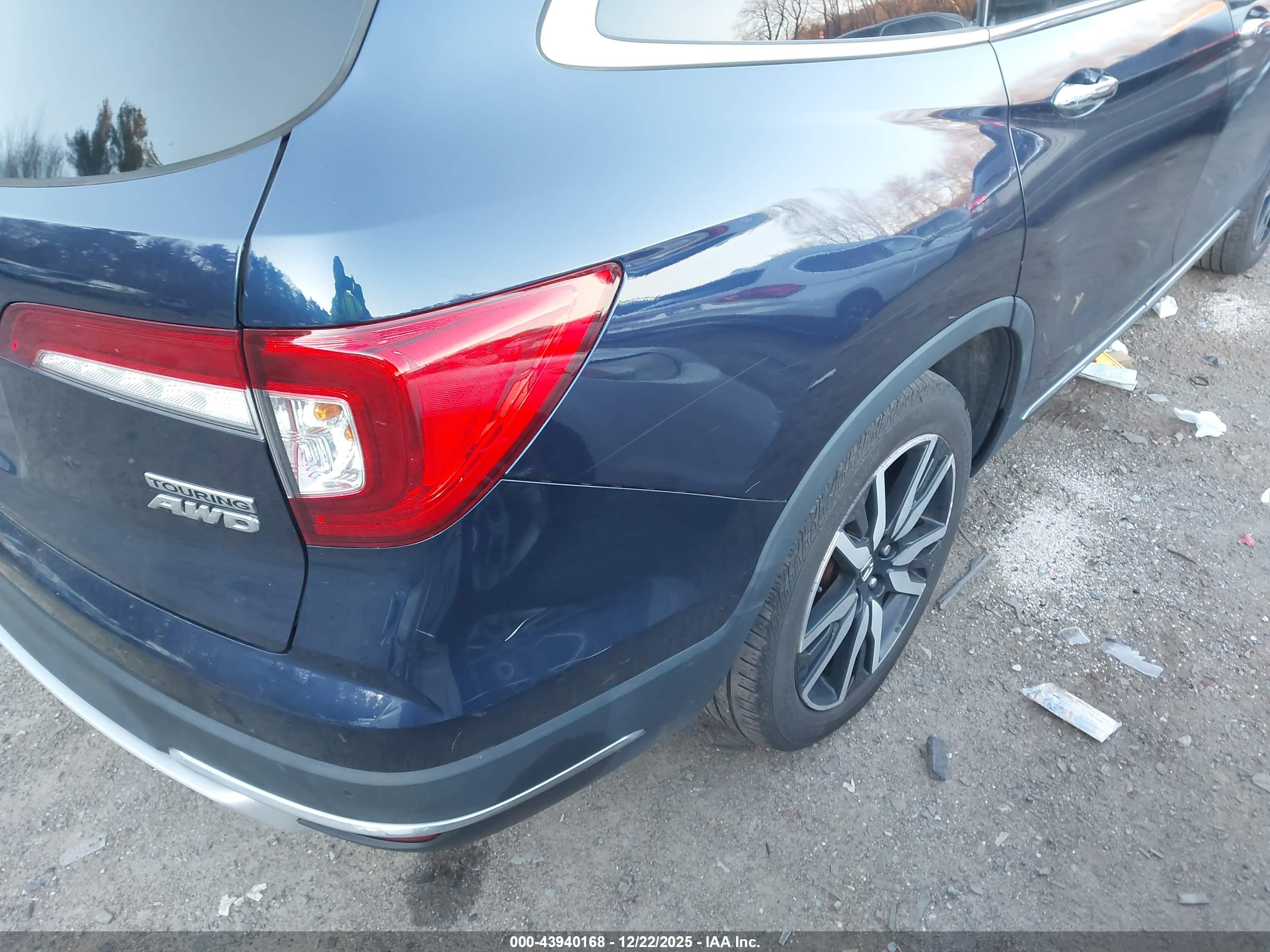 HONDA PILOT image 4