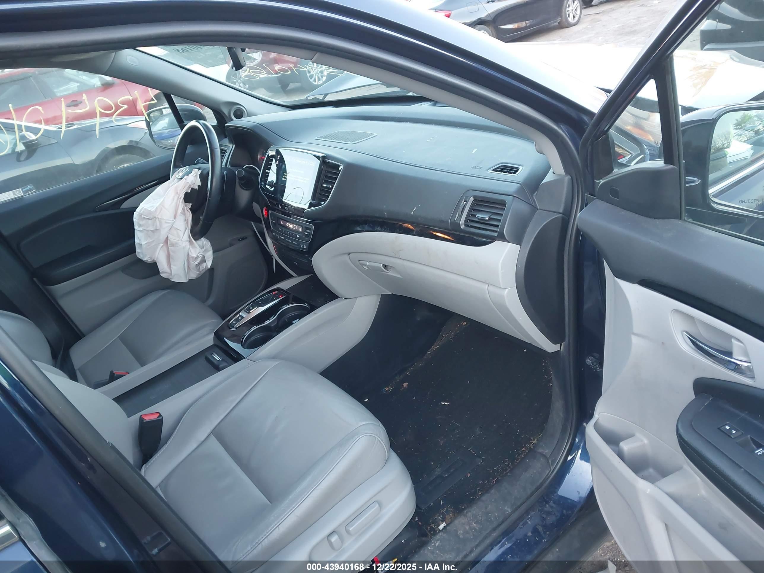 HONDA PILOT image 5