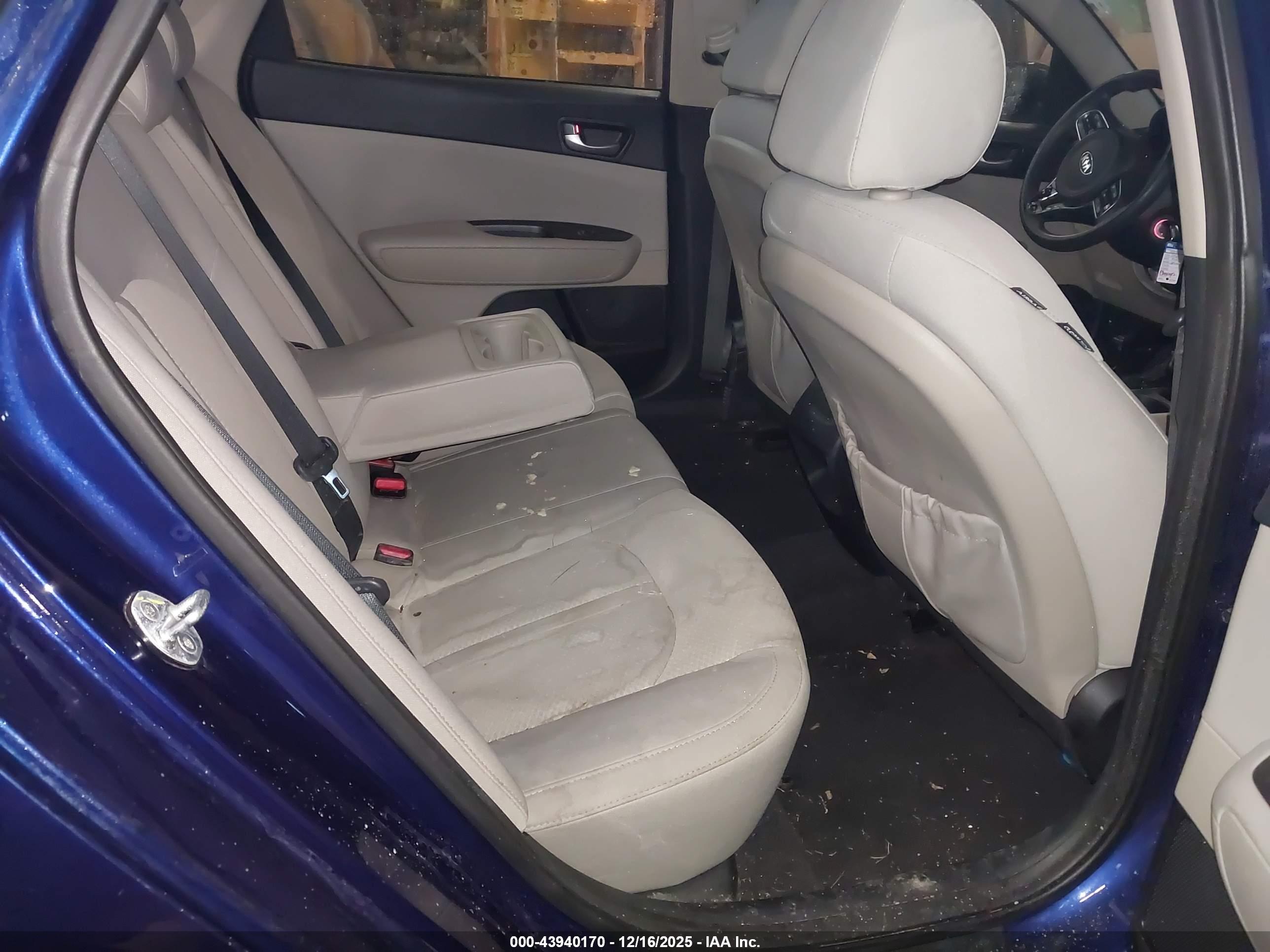 KIA OPTIMA image 8