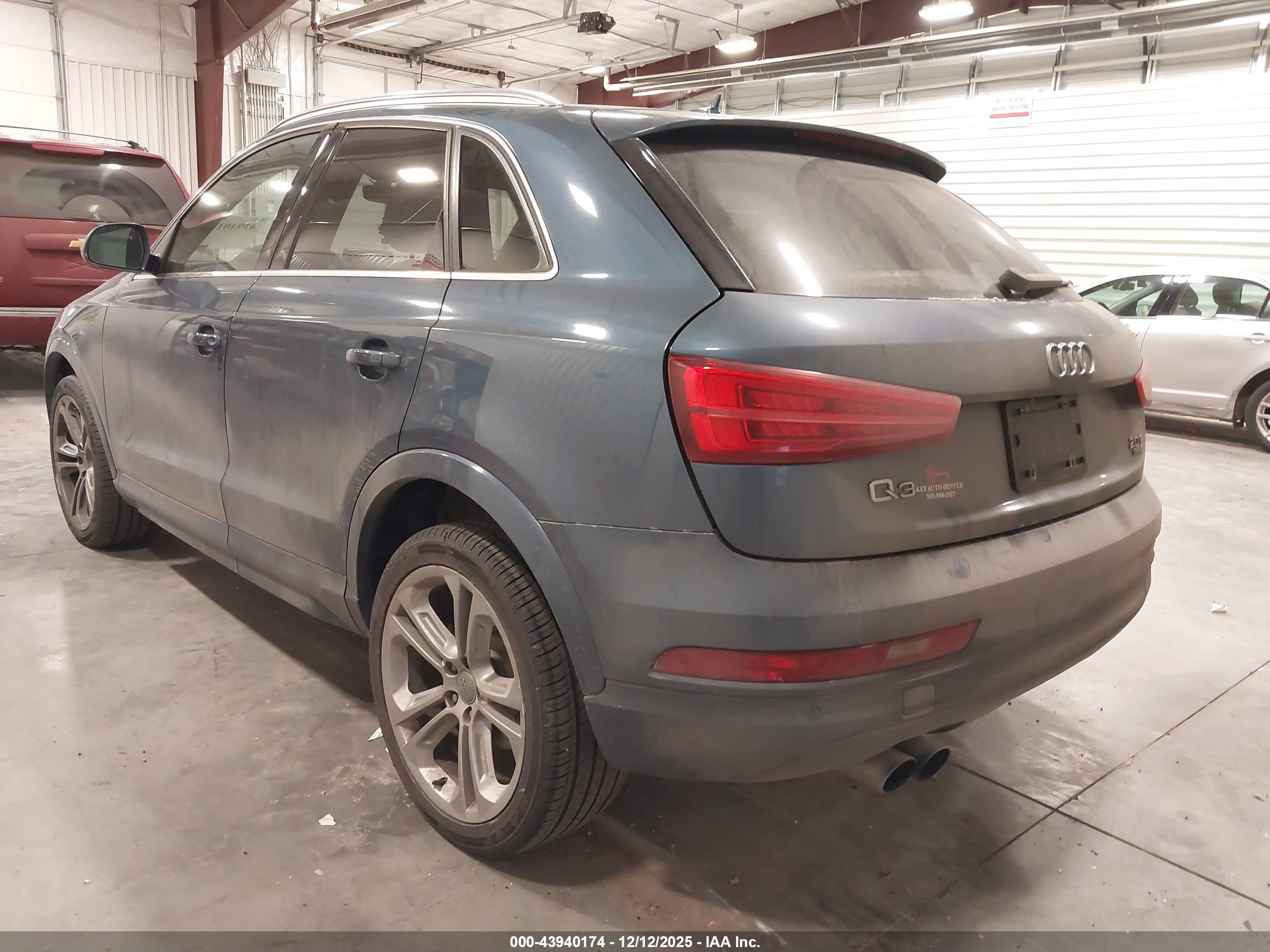AUDI Q3 image 3