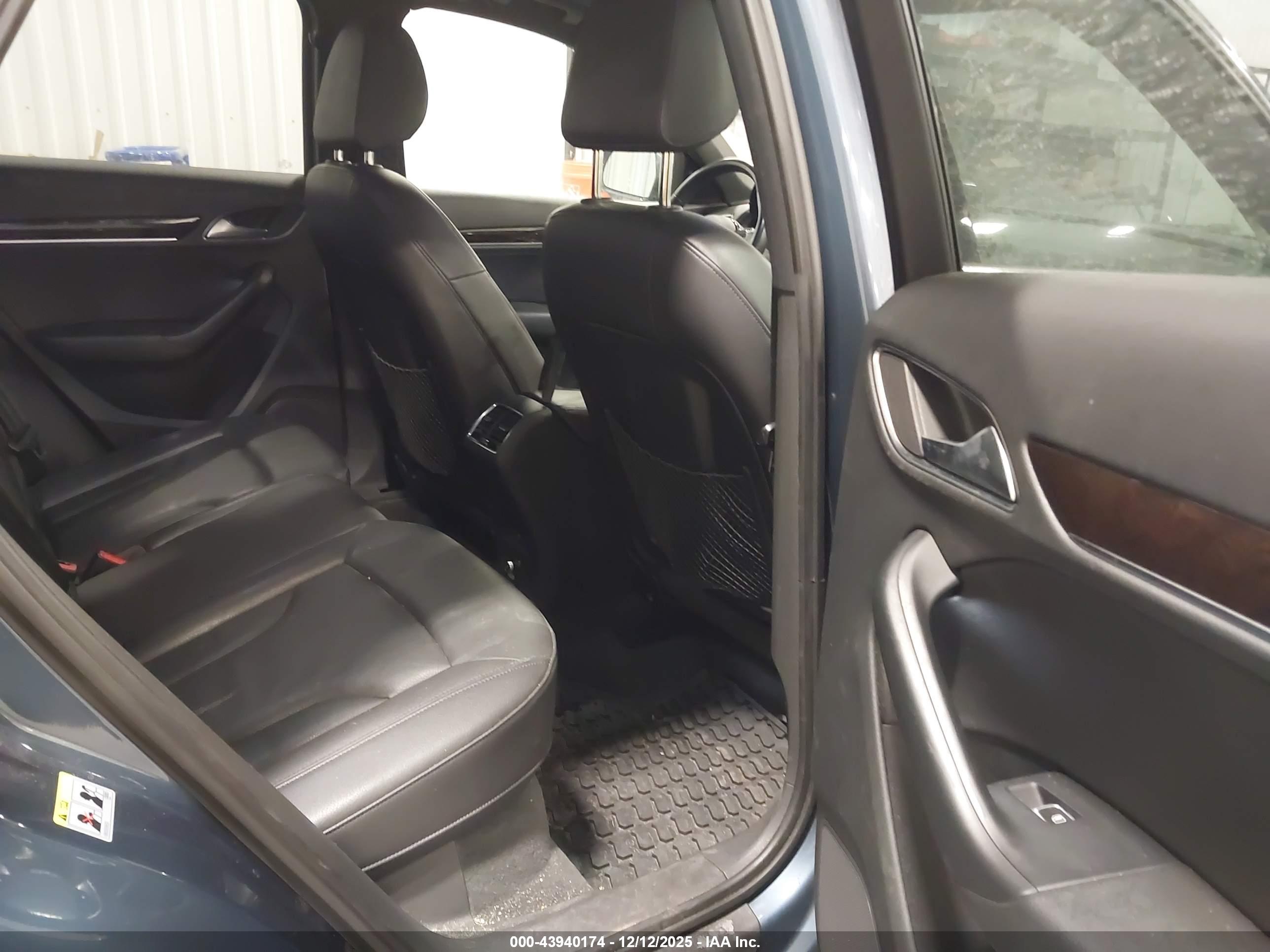 AUDI Q3 image 8