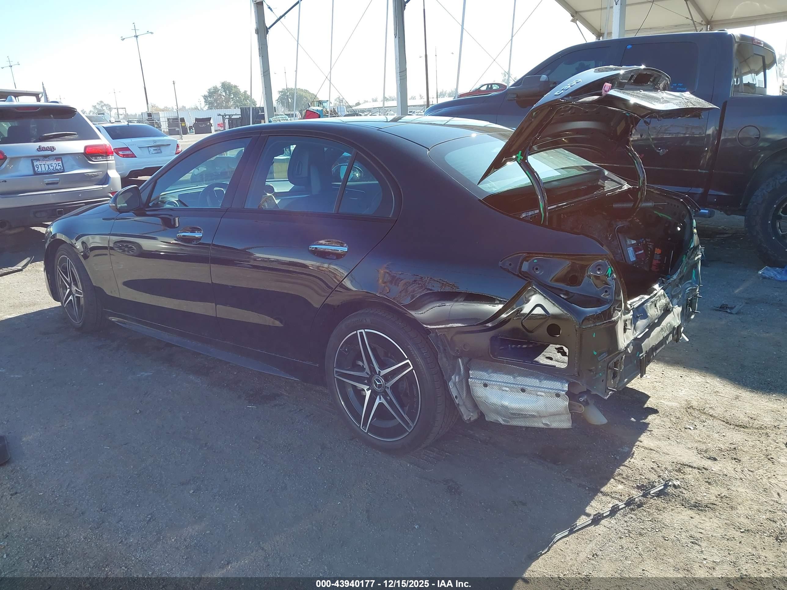 MERCEDES-BENZ C image 3