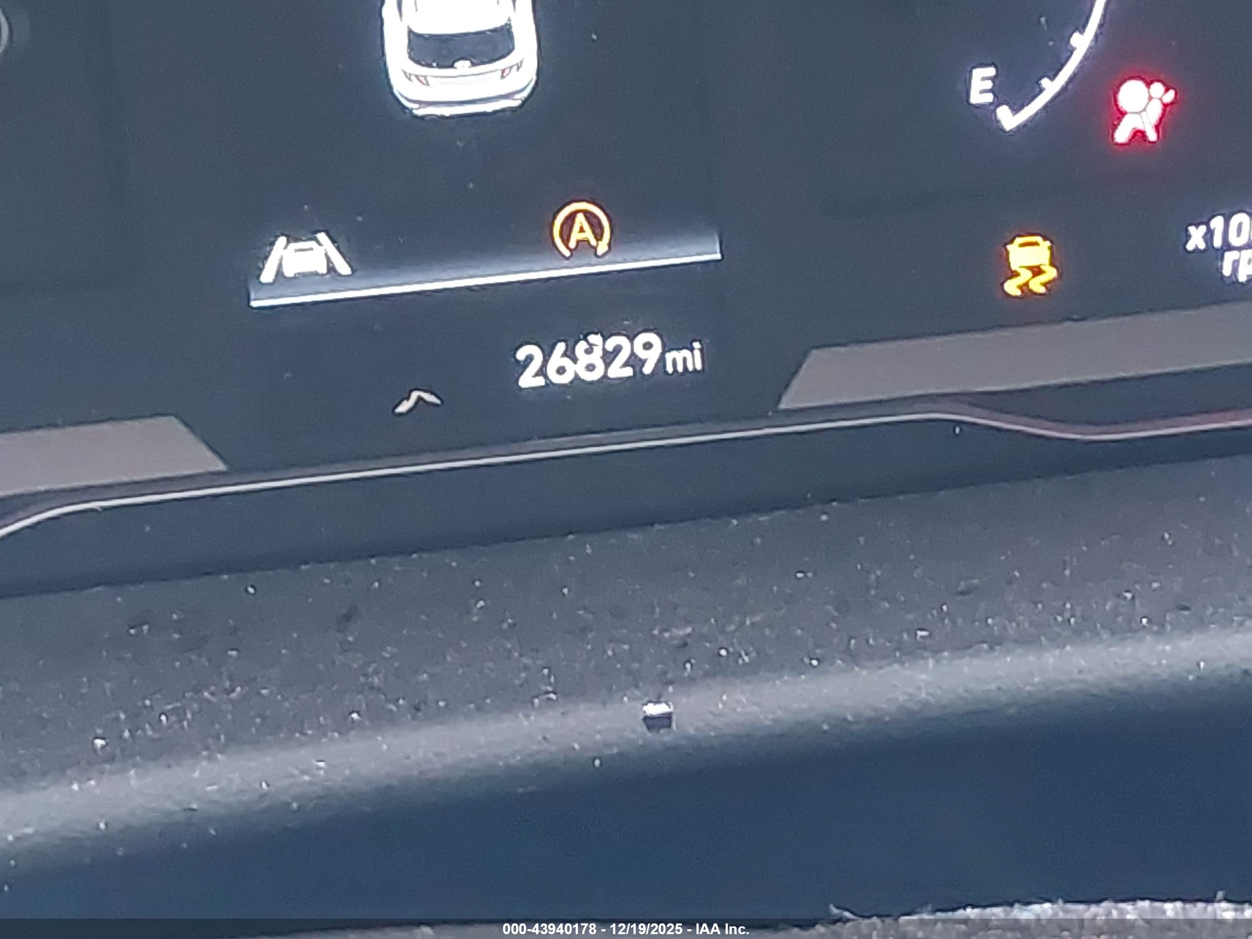 HYUNDAI TUCSON image 7