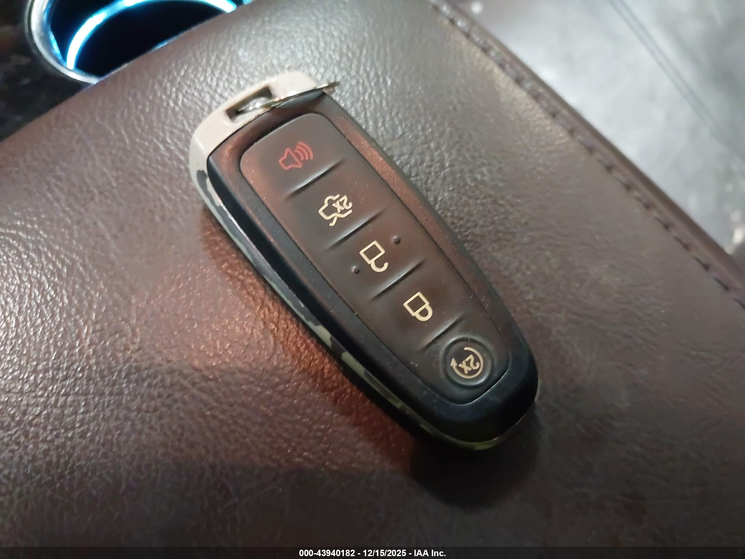 FORD EDGE image 11