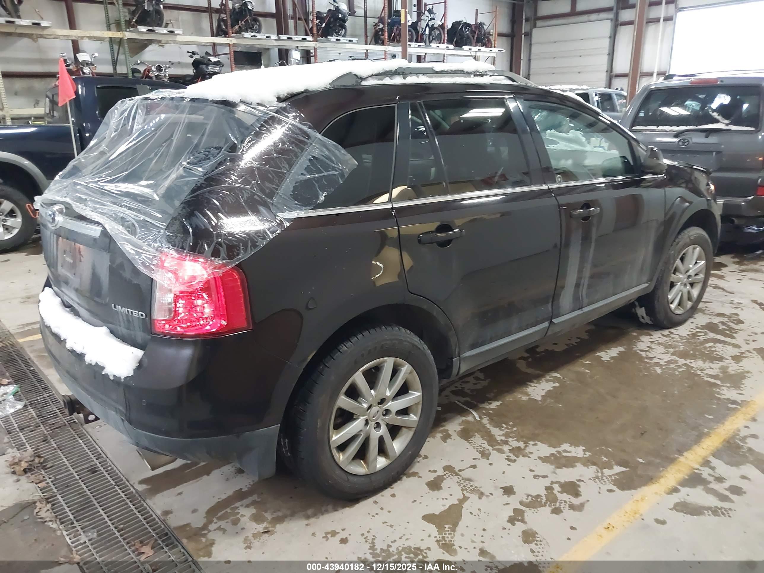 FORD EDGE image 4