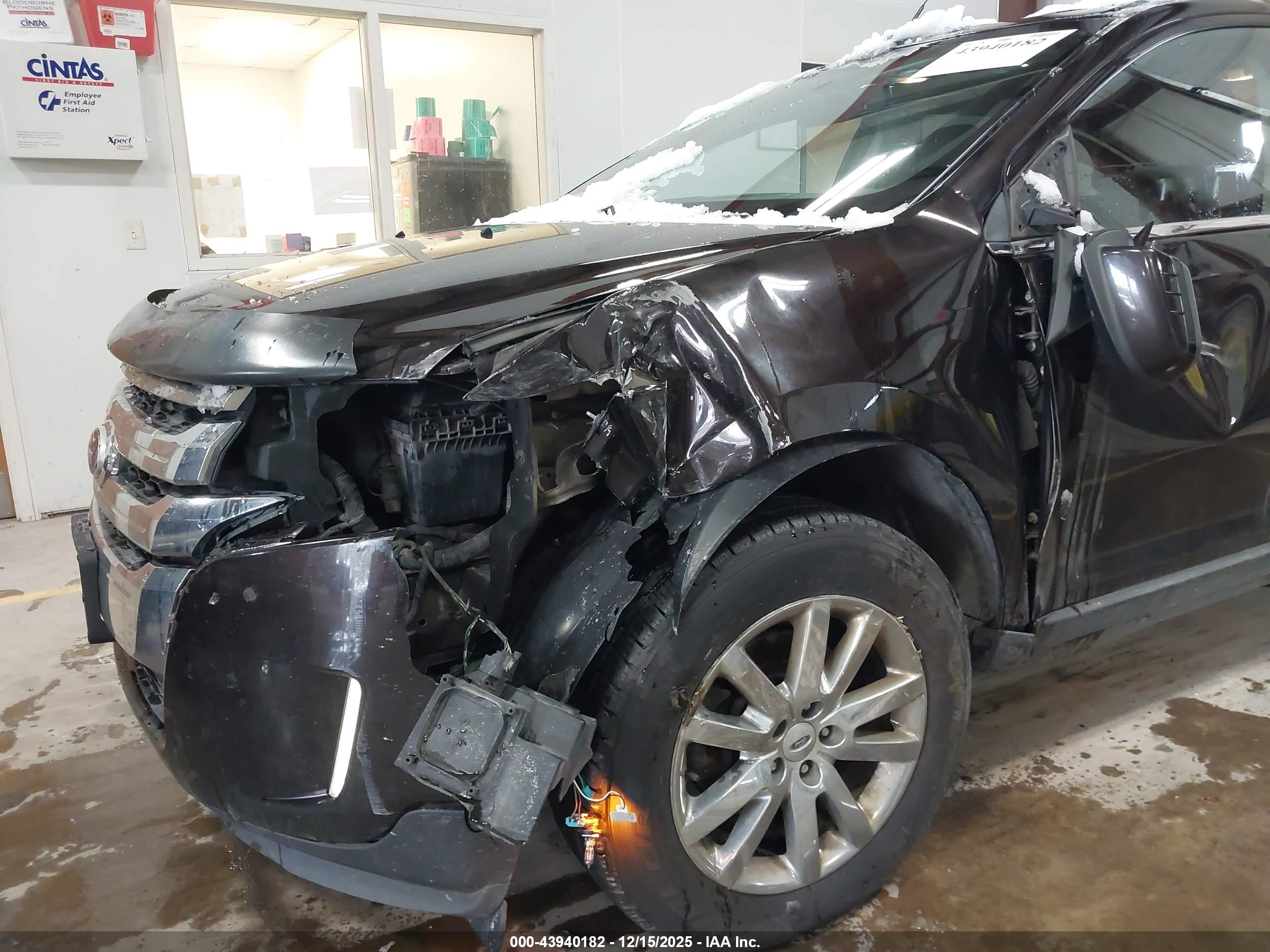 FORD EDGE image 6